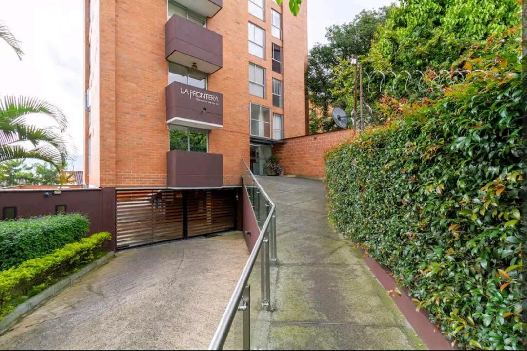 Poblados ApartaSuite Familiar