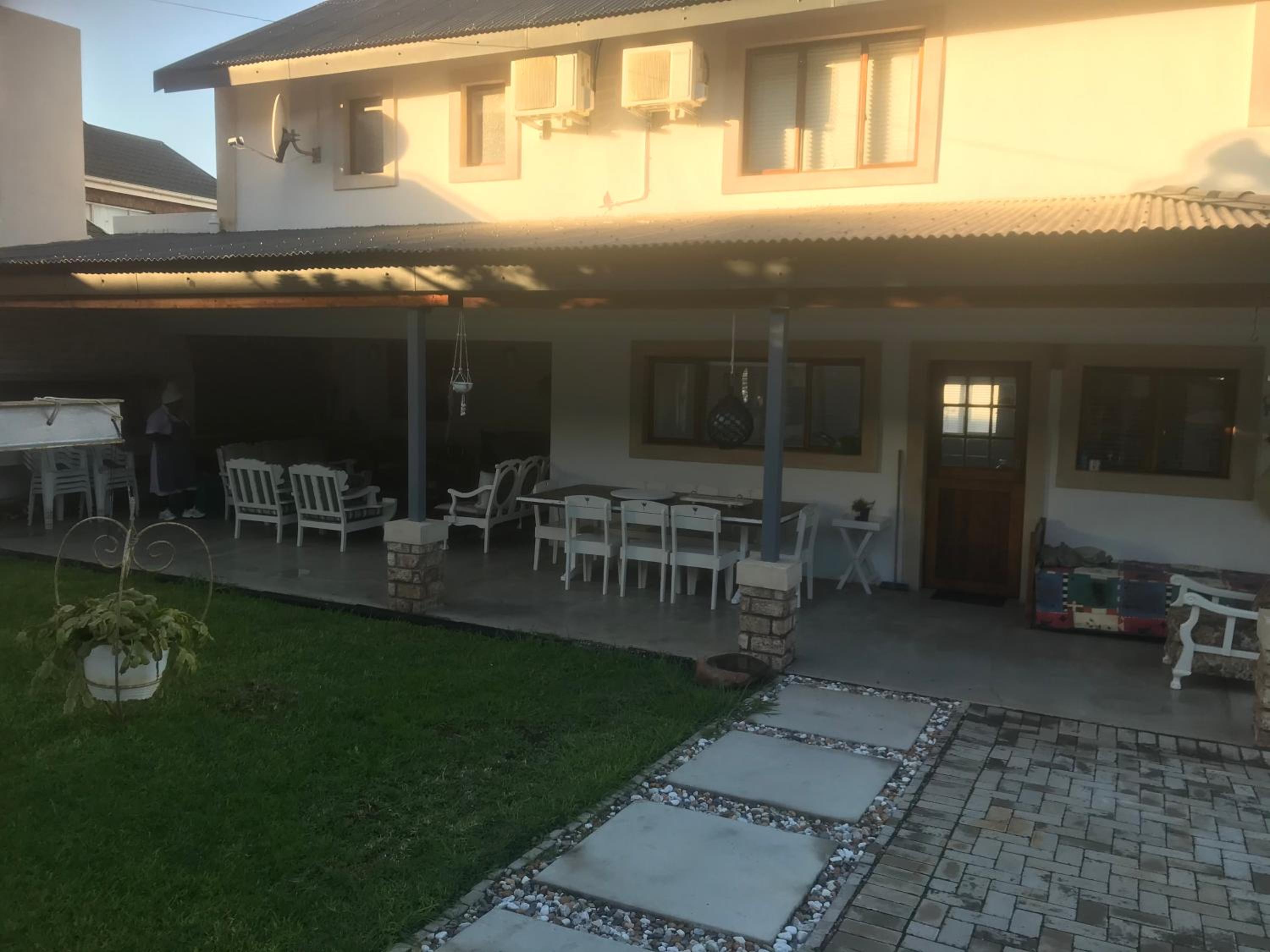 Glentana beach house