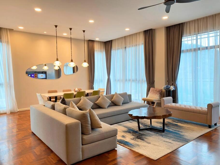 Genting Penthouse Vista Residences, 5BR & 5Baths, Up to 24Pax, Hill View, Bathtub, Streaming Device, Fully AC,4 Private Cars Park photo 4