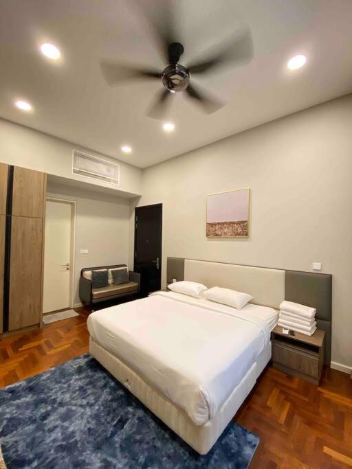Genting Penthouse Vista Residences, 5BR & 5Baths, Up to 24Pax, Hill View, Bathtub, Streaming Device, Fully AC,4 Private Cars Park photo 6