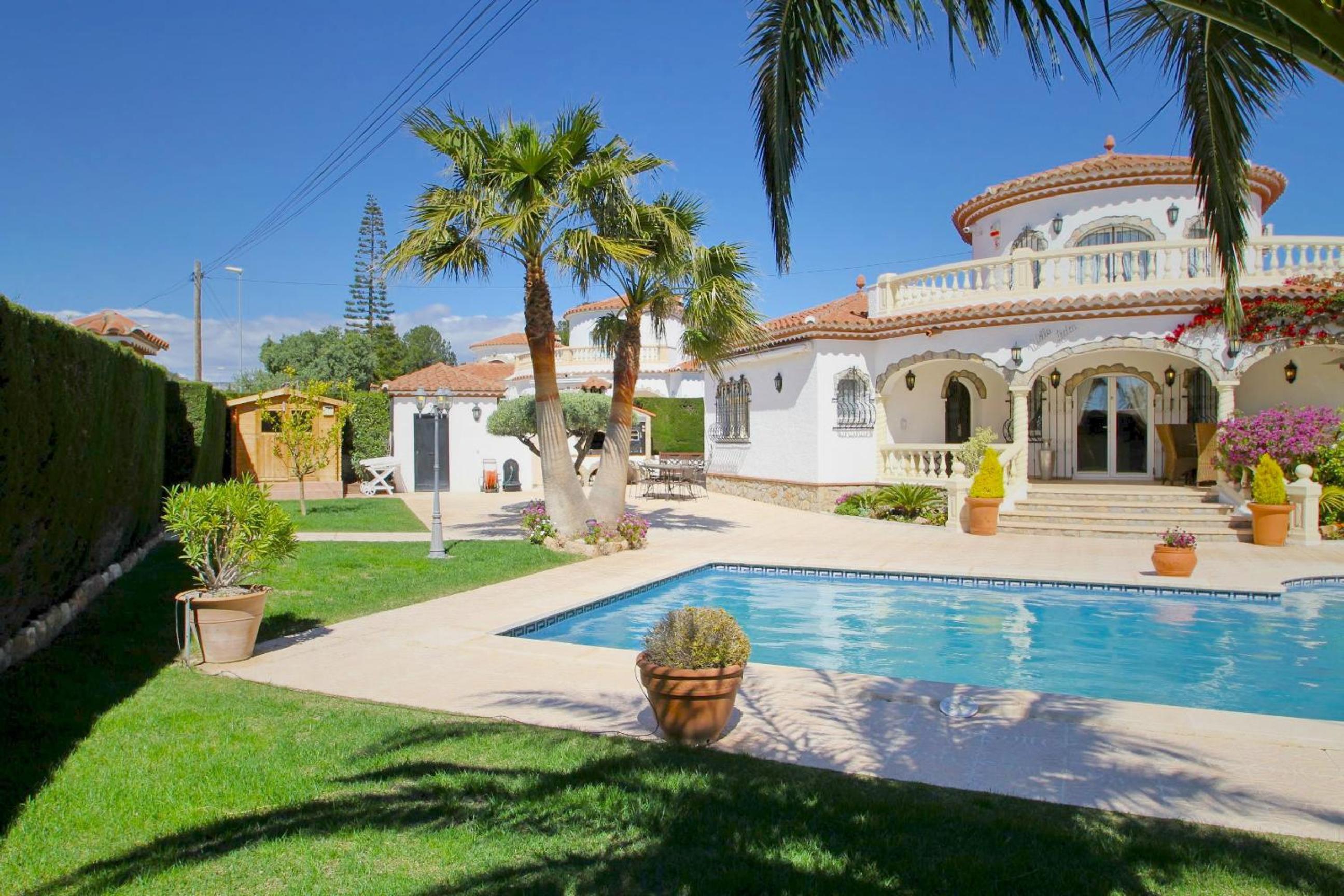 ARENDA Miami Playa Villa Lidia view 2