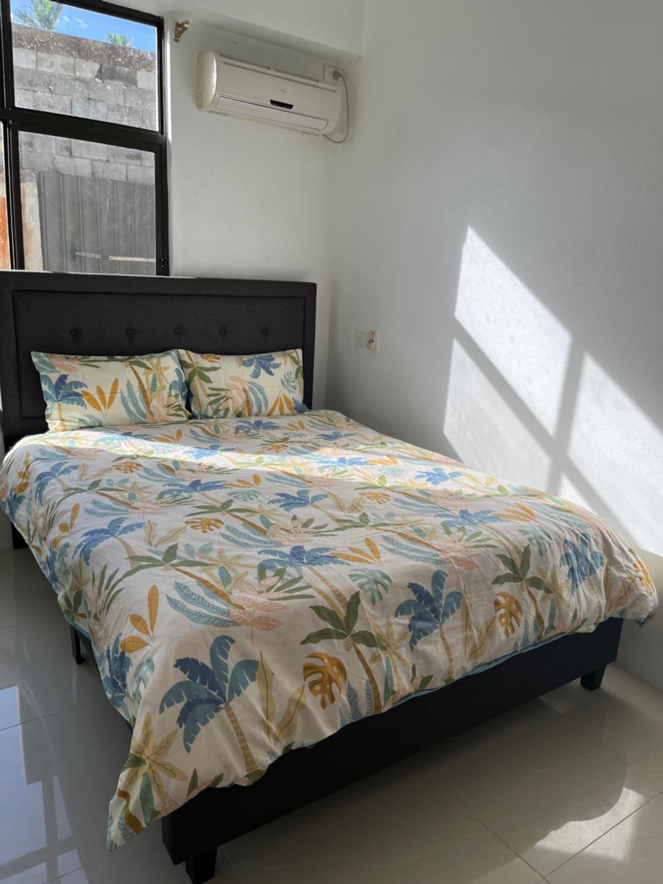 Seaview Heights Apartment