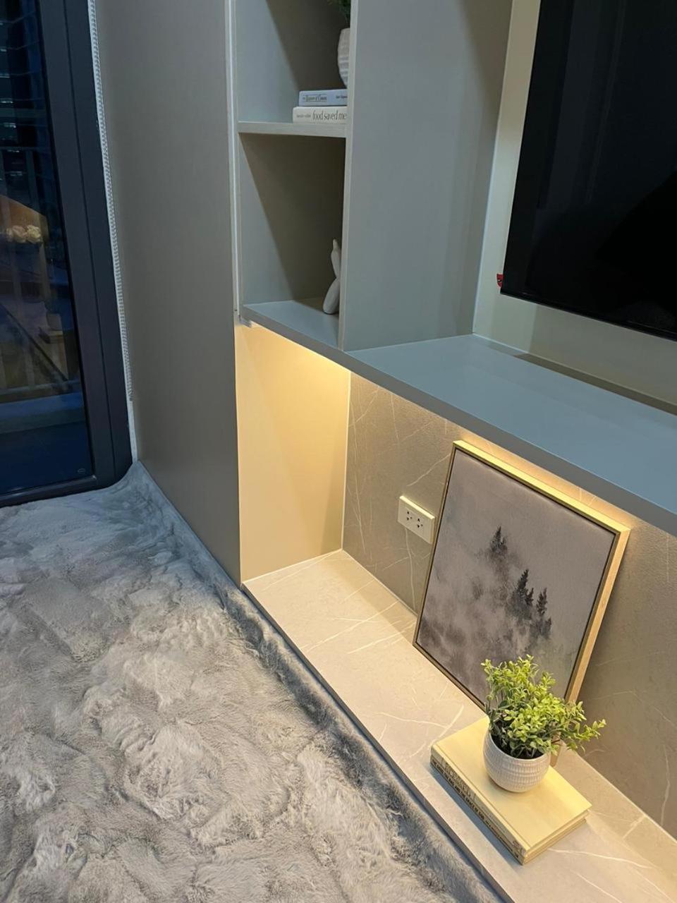UrbaNest Shore 3 Tower 3 Pasay Philippines view 2
