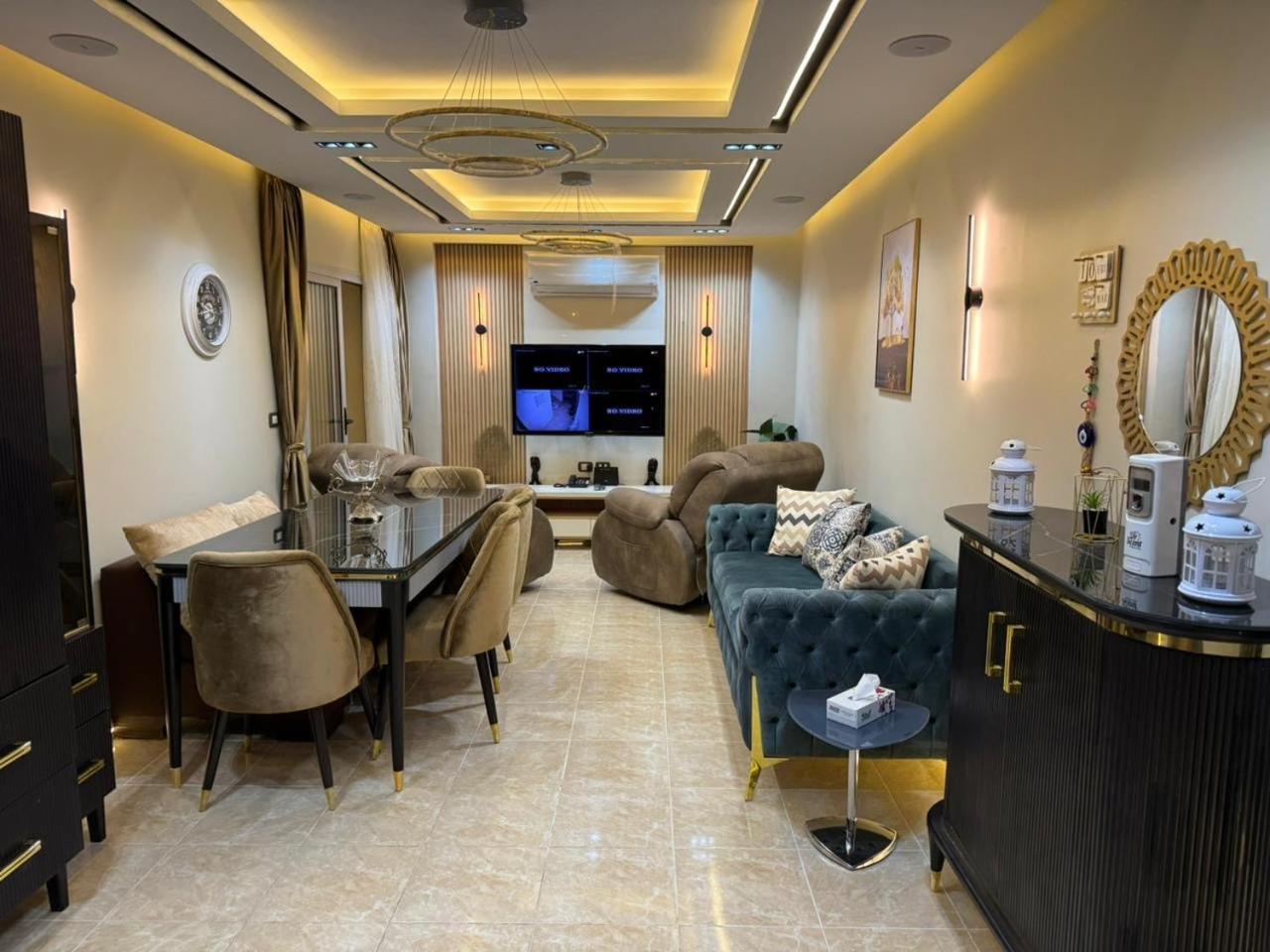 New luxury service apartment