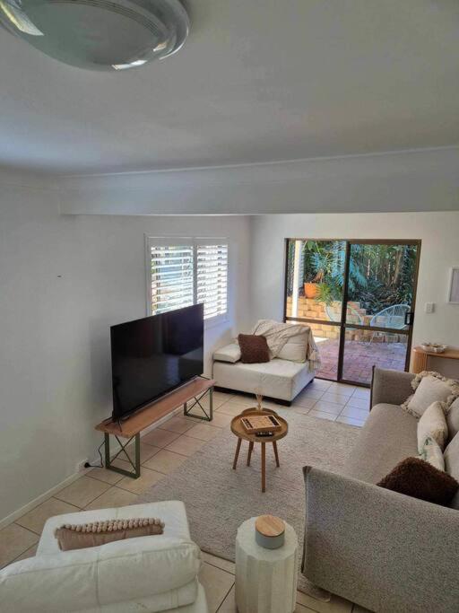 Hunetta Beach House