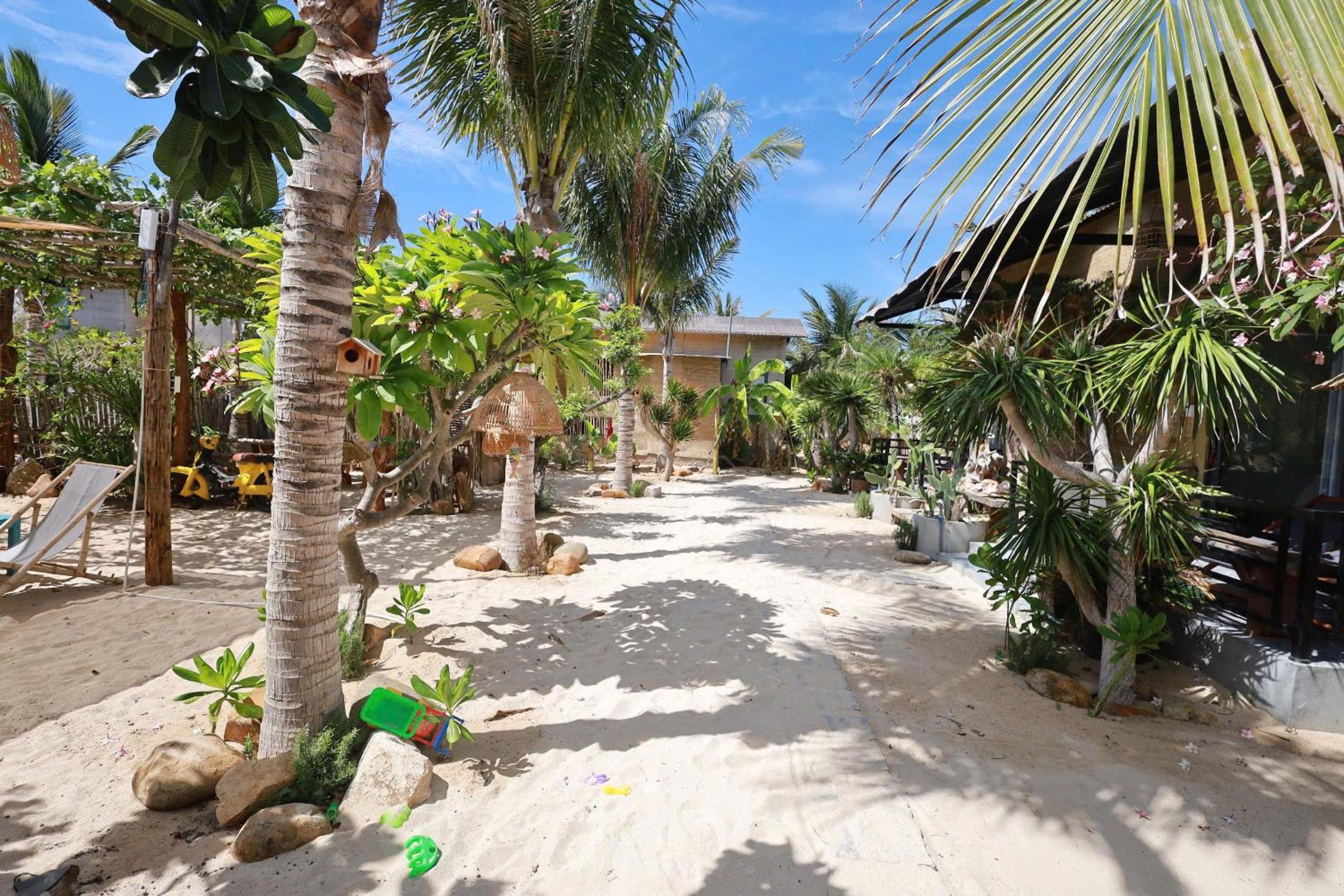 Hành Ngò Homestay - Hòn Đỏ Ninh Thuận