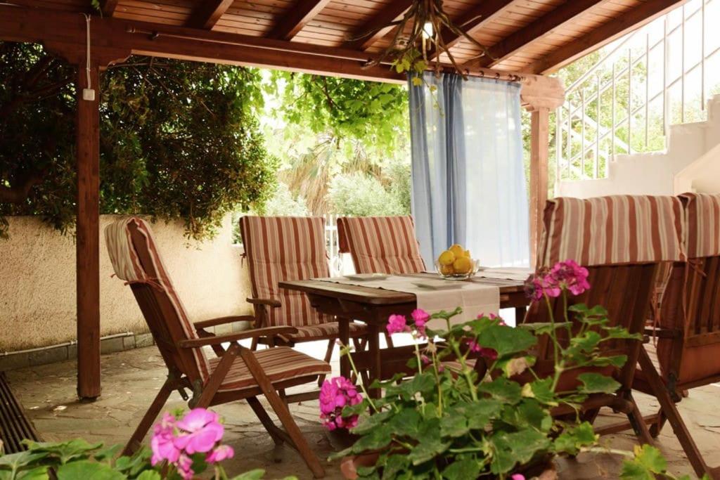 Evangelia's house a seaside village view 4