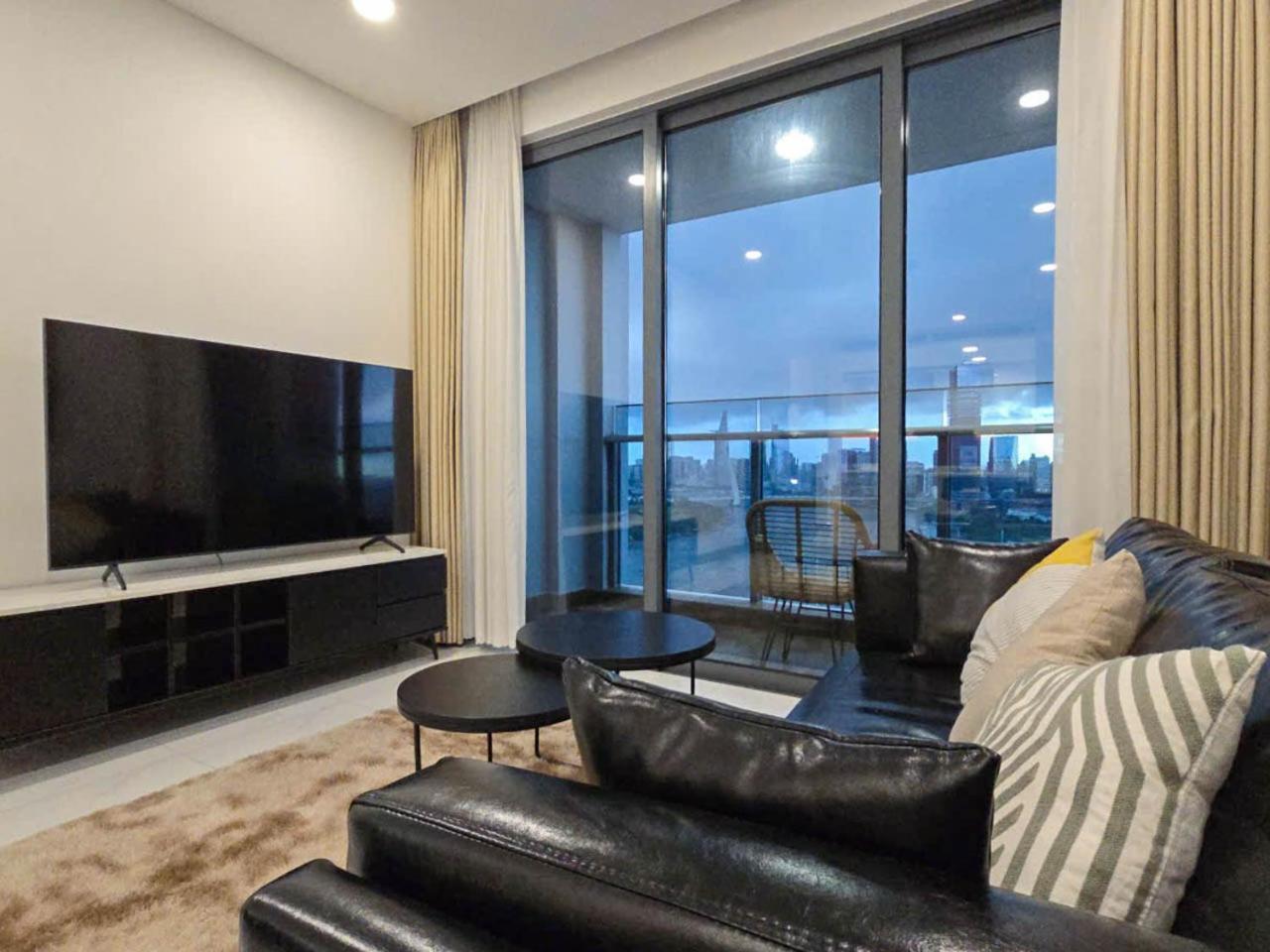 Zeus Living - Sunwah Pearl 2 Bedroom Glorious