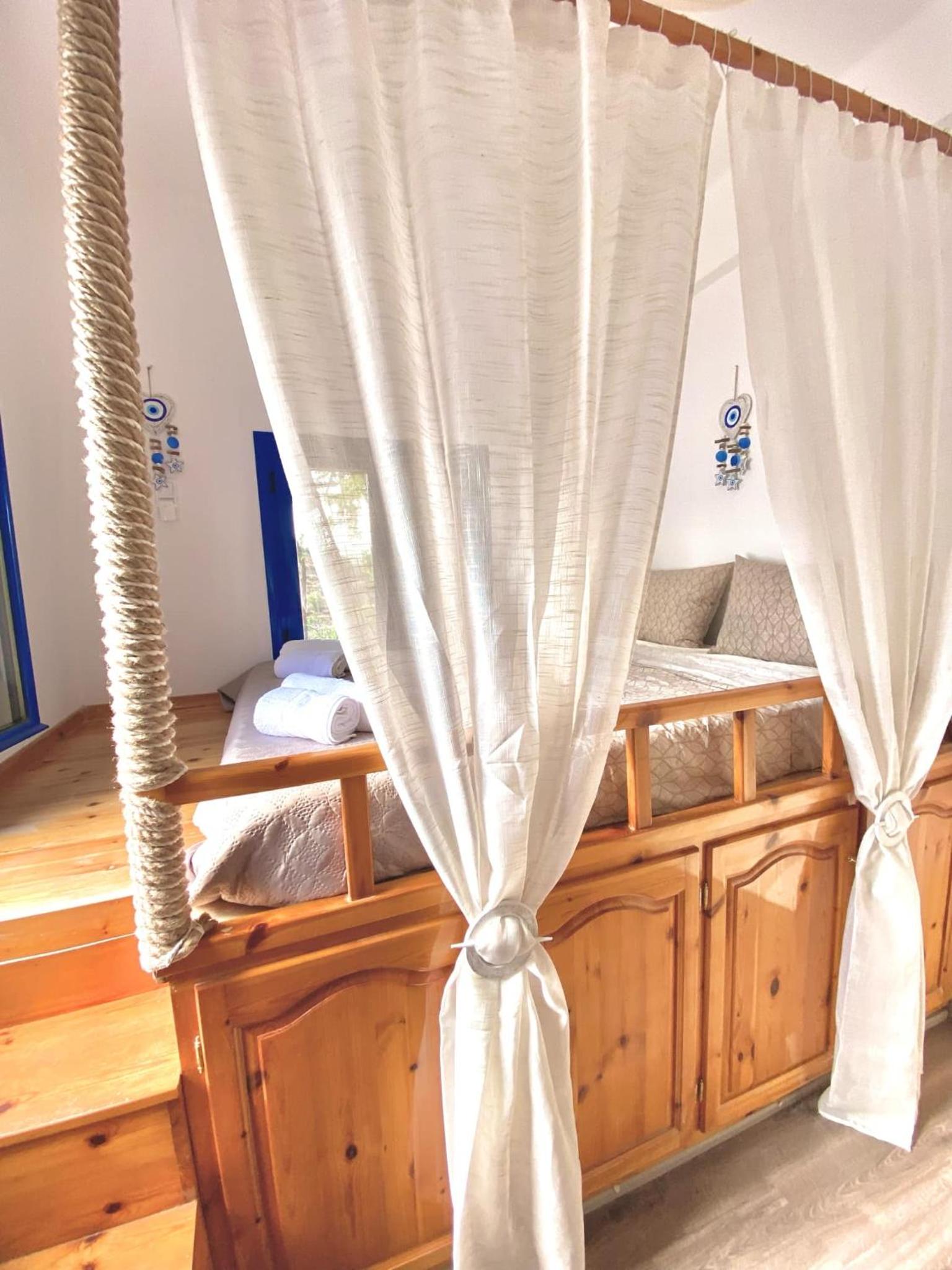 Emborios Views - Holiday House