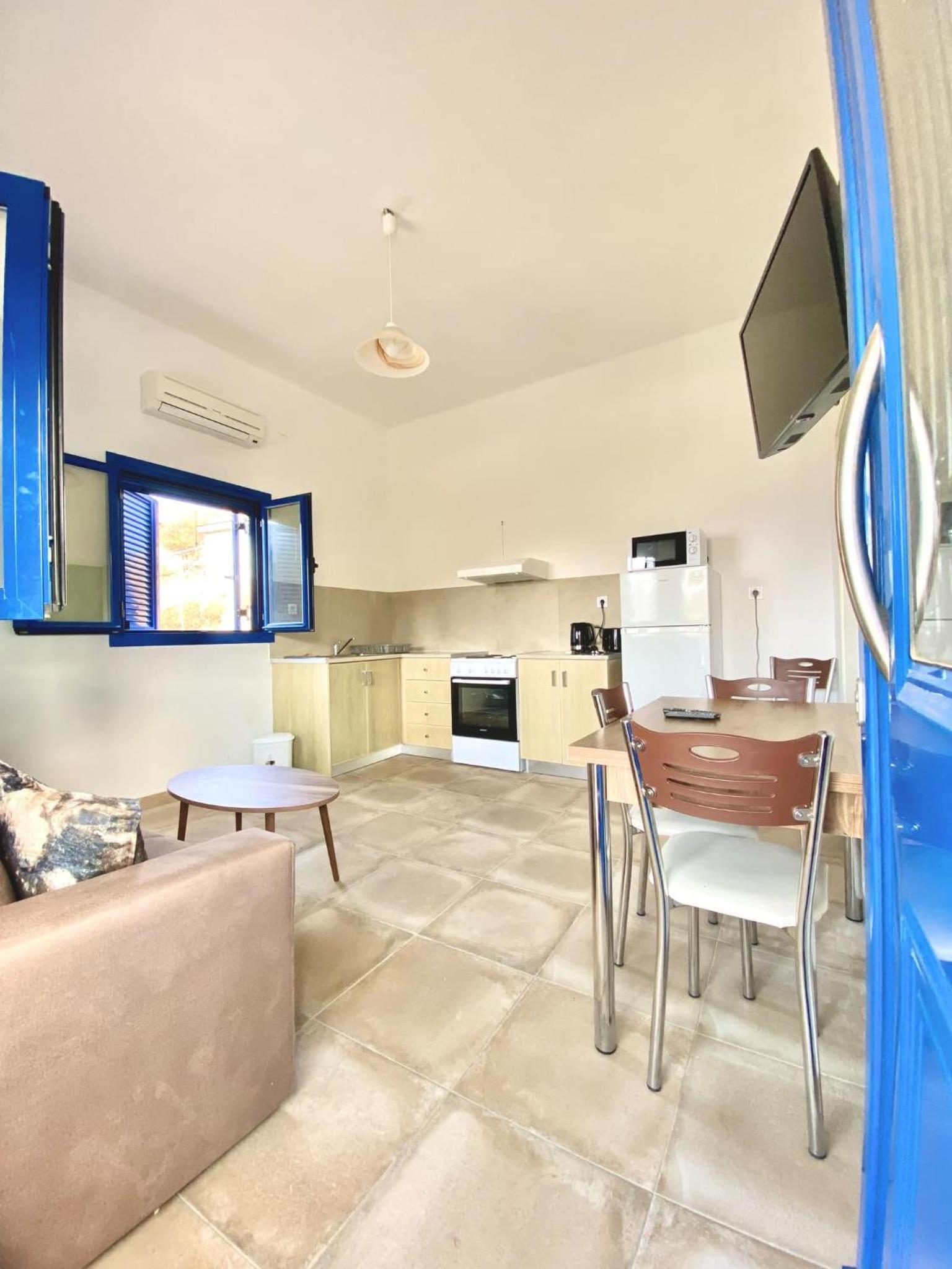 Emborios Views - Holiday House