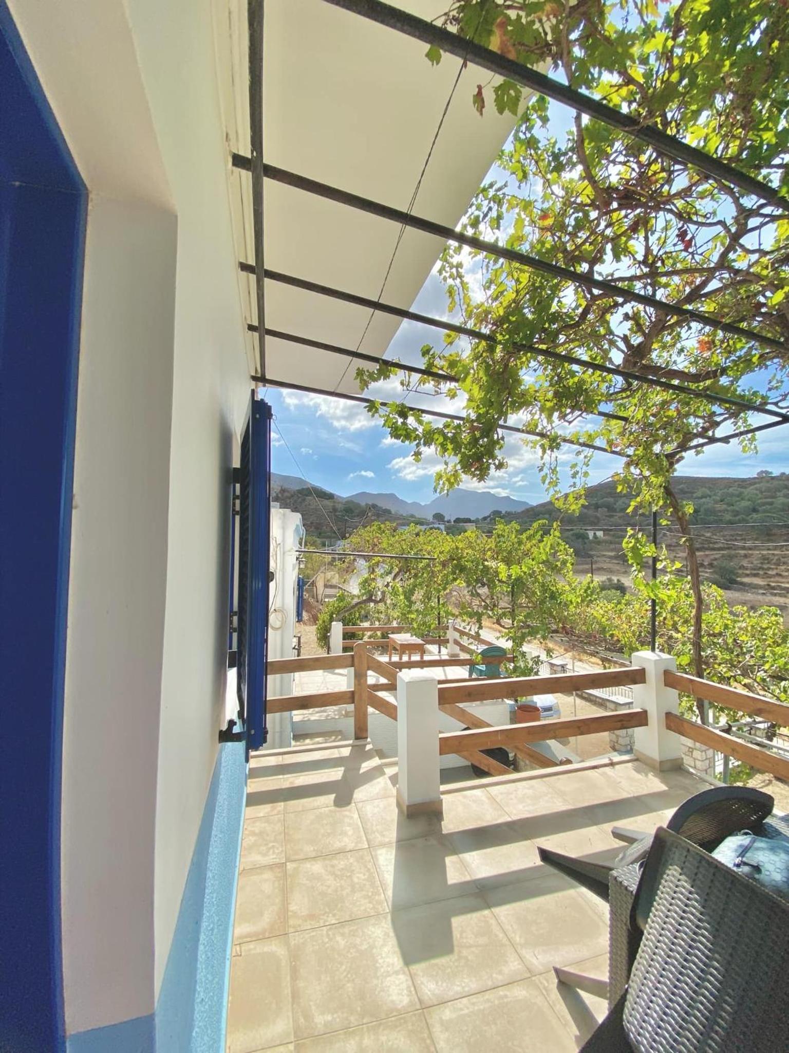Emborios Views - Holiday House