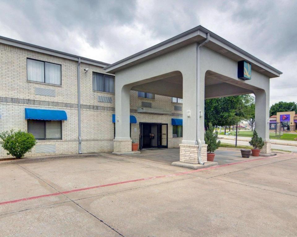 Hotel Quality Inn & Suites Grand Prairie South