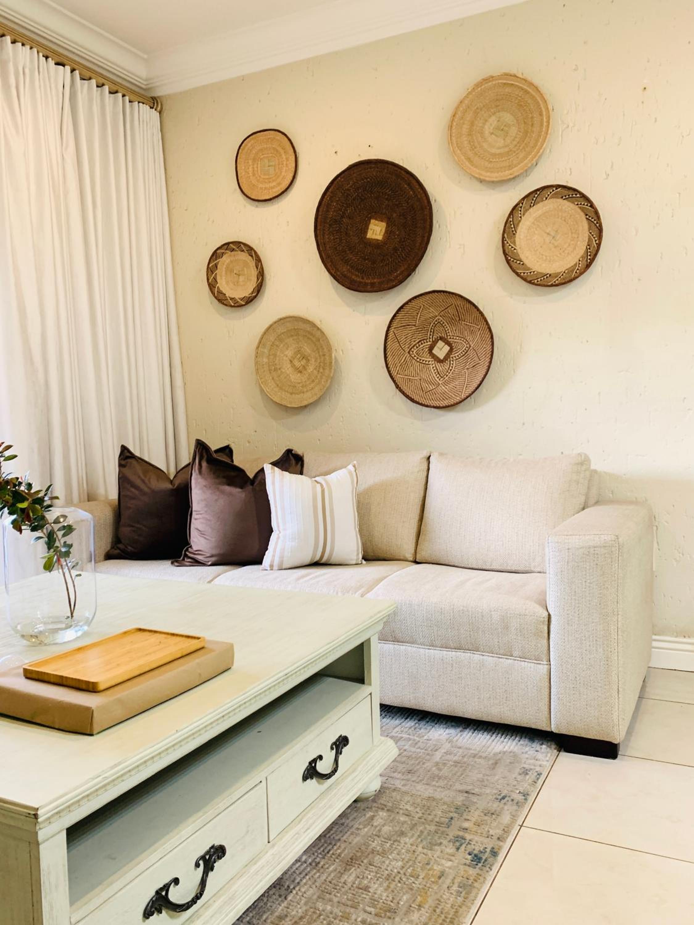 Two bedroom apartment in Sandton 2,5km from Sandton city