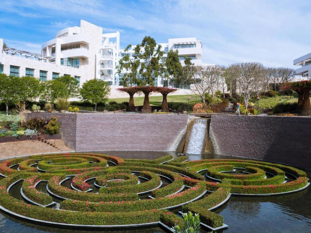 Hilgard House Westwood Village
