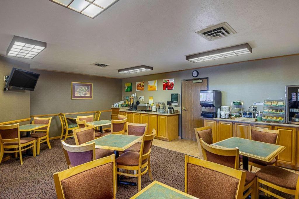 Quality Inn