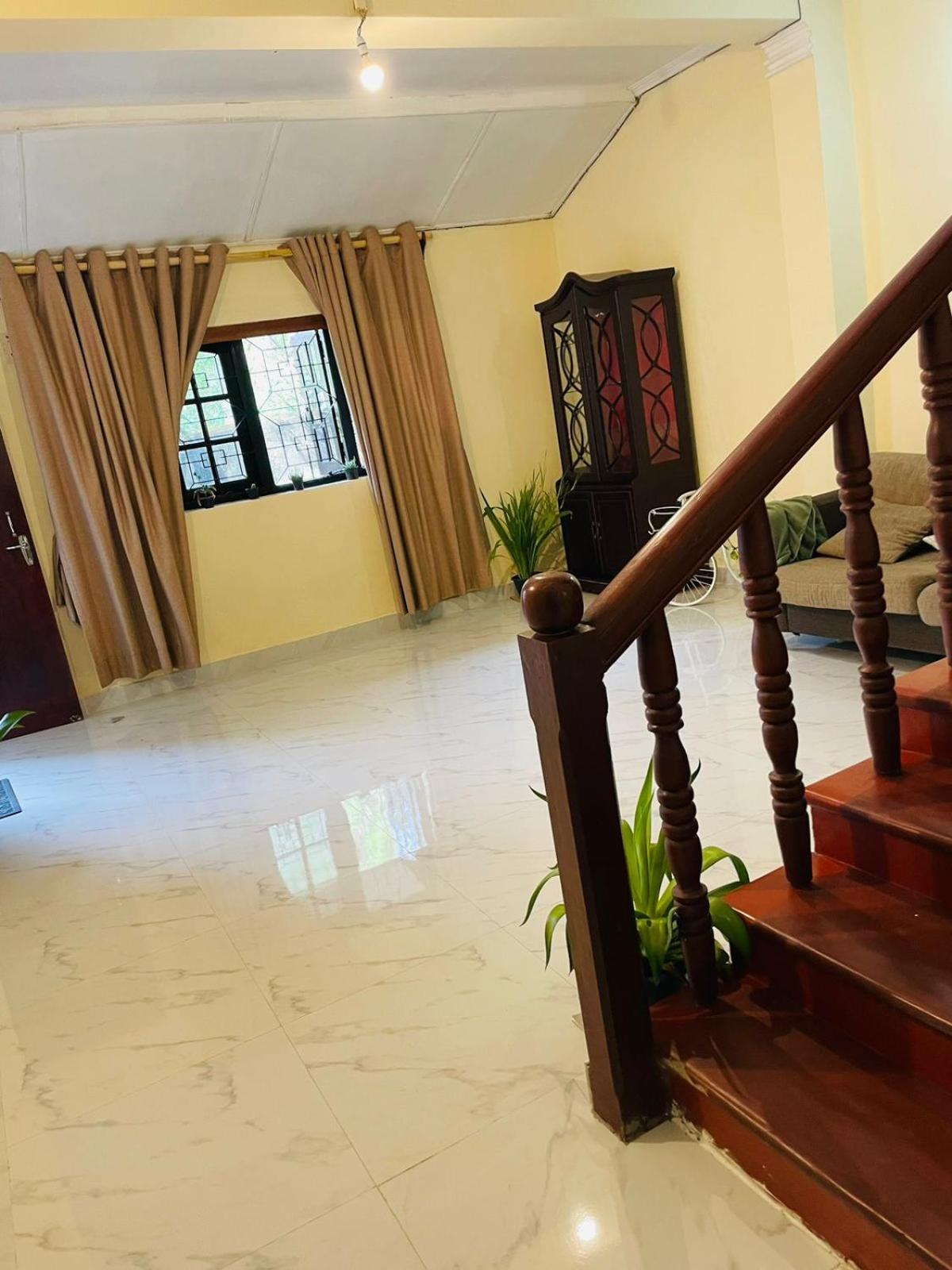 Isuru Tourist Hostel