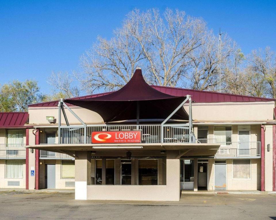 SureStay Hotel