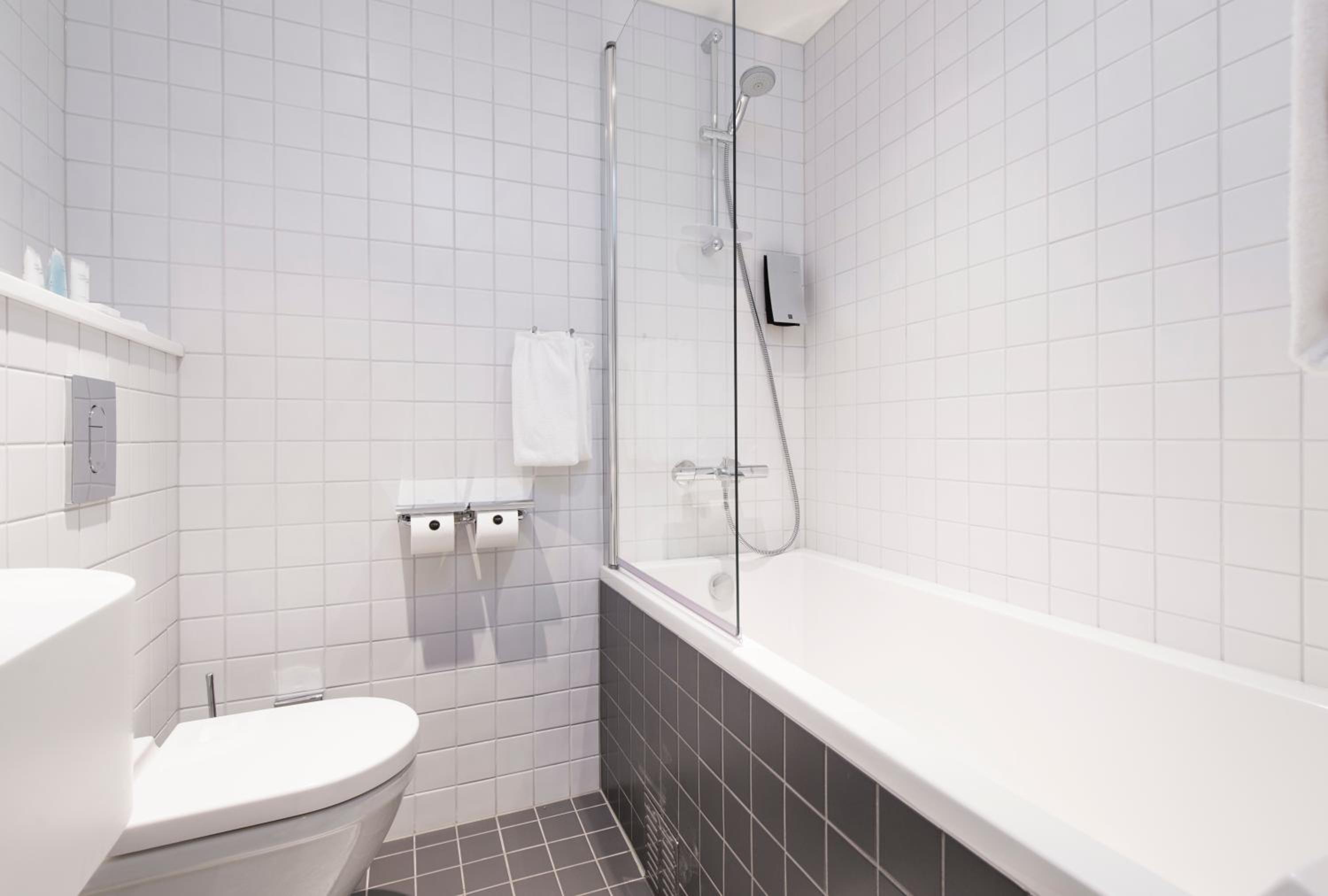 Bergen Vacations - Thon Hotel Rosenkrantz Bergen - Property Image 12