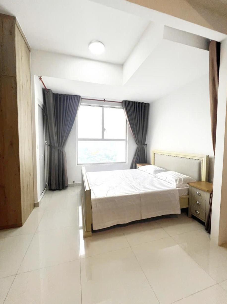 2 bedrooms ,2 WC Vip Sunrise City View D7 , Gym and Pool Free