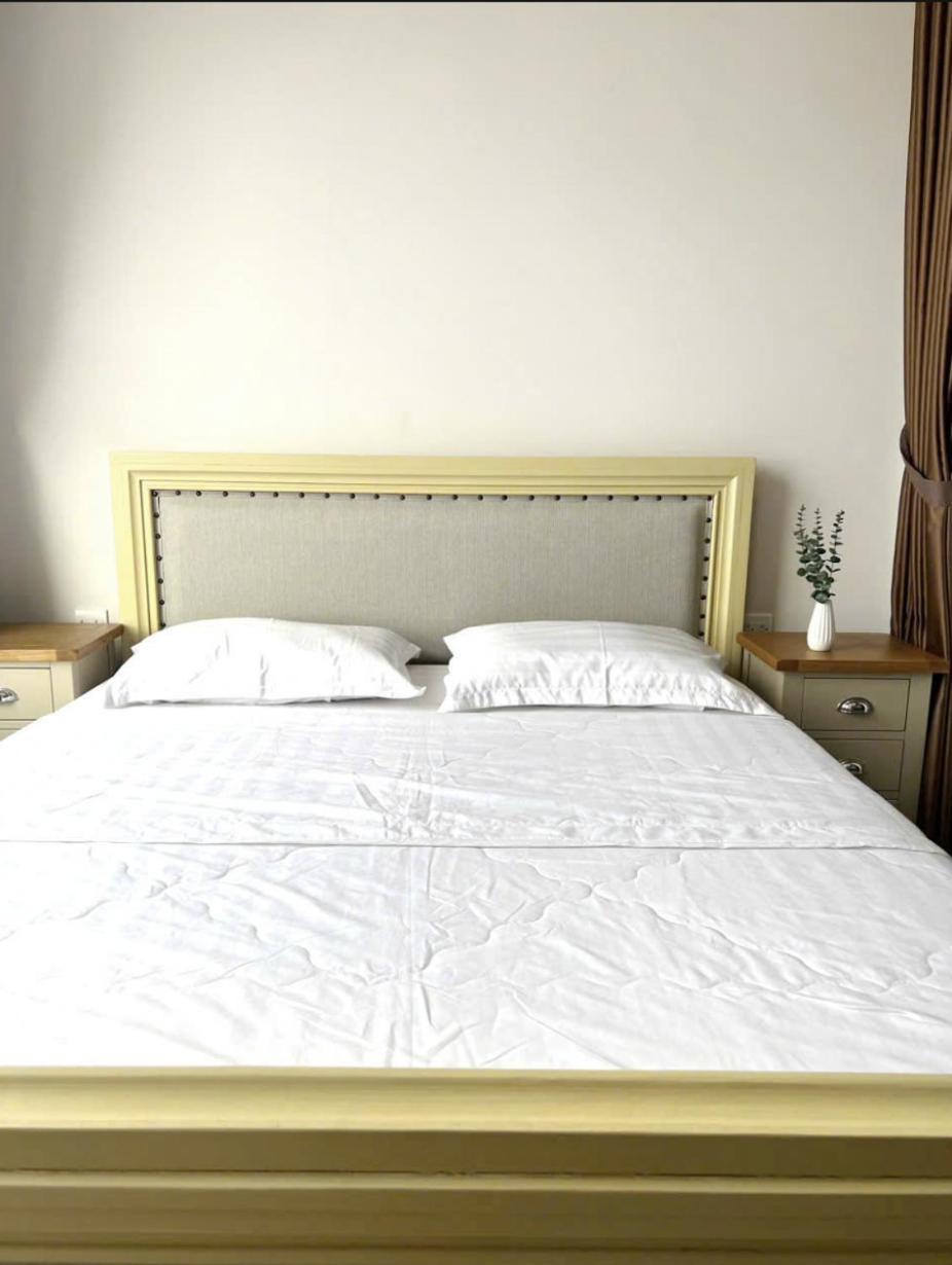 2 bedrooms ,2 WC Vip Sunrise City View D7 , Gym and Pool Free