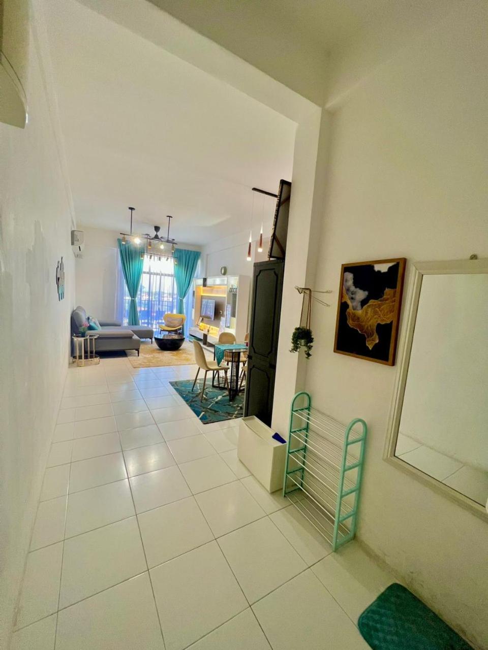 Homie 3 Rooms airconds with living hall aircond with pool and free wifi - 500meter from Hospital Sultanah Bahiyah Alor Setar Kedah photo 3