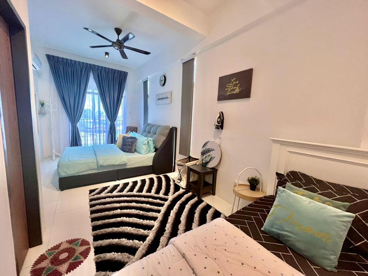 Homie 3 Rooms airconds with living hall aircond with pool and free wifi - 500meter from Hospital Sultanah Bahiyah Alor Setar Kedah photo 4