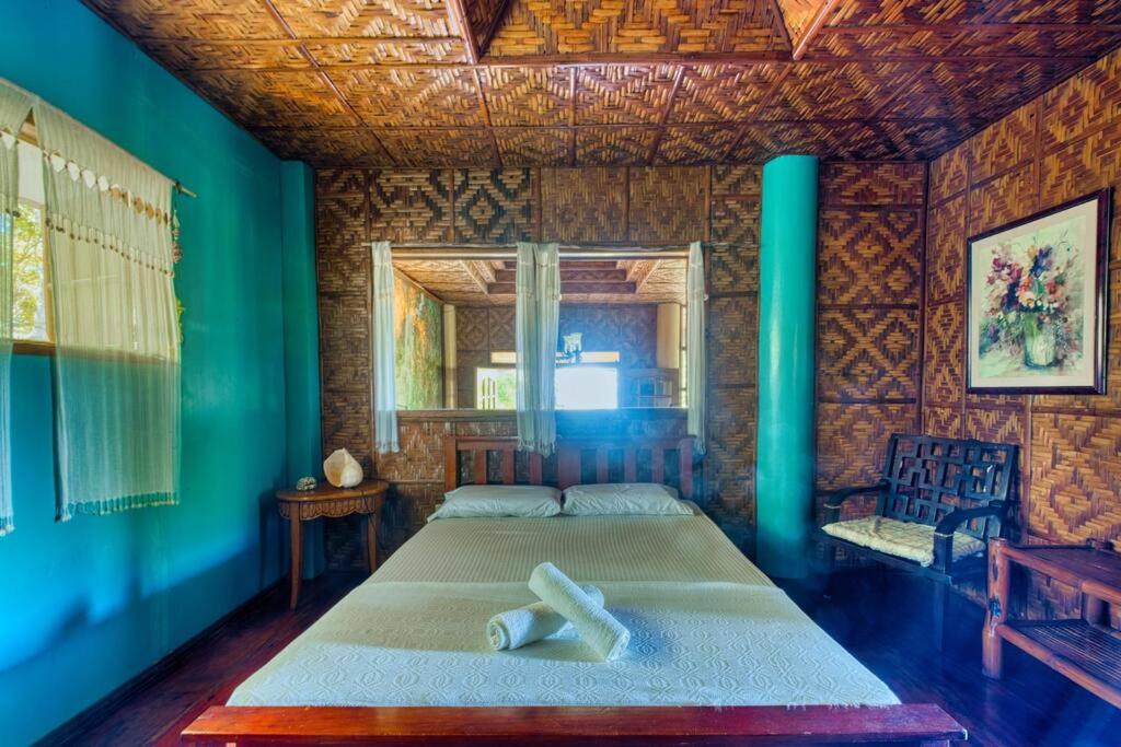 Pilar Pilapil Beach House in Malapascua view 4