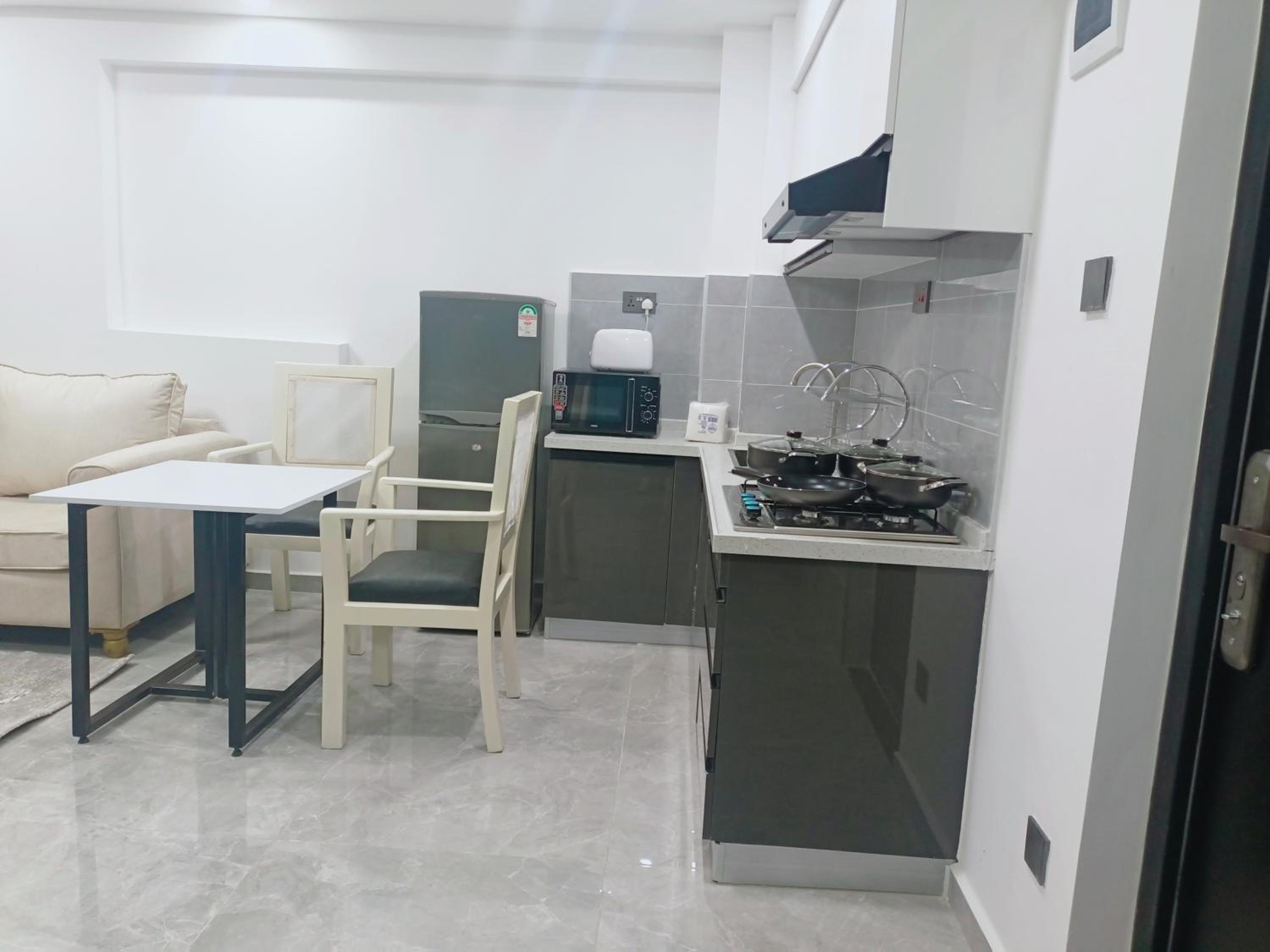 Cosy one bed near valley arcade Kilimani, Lavington