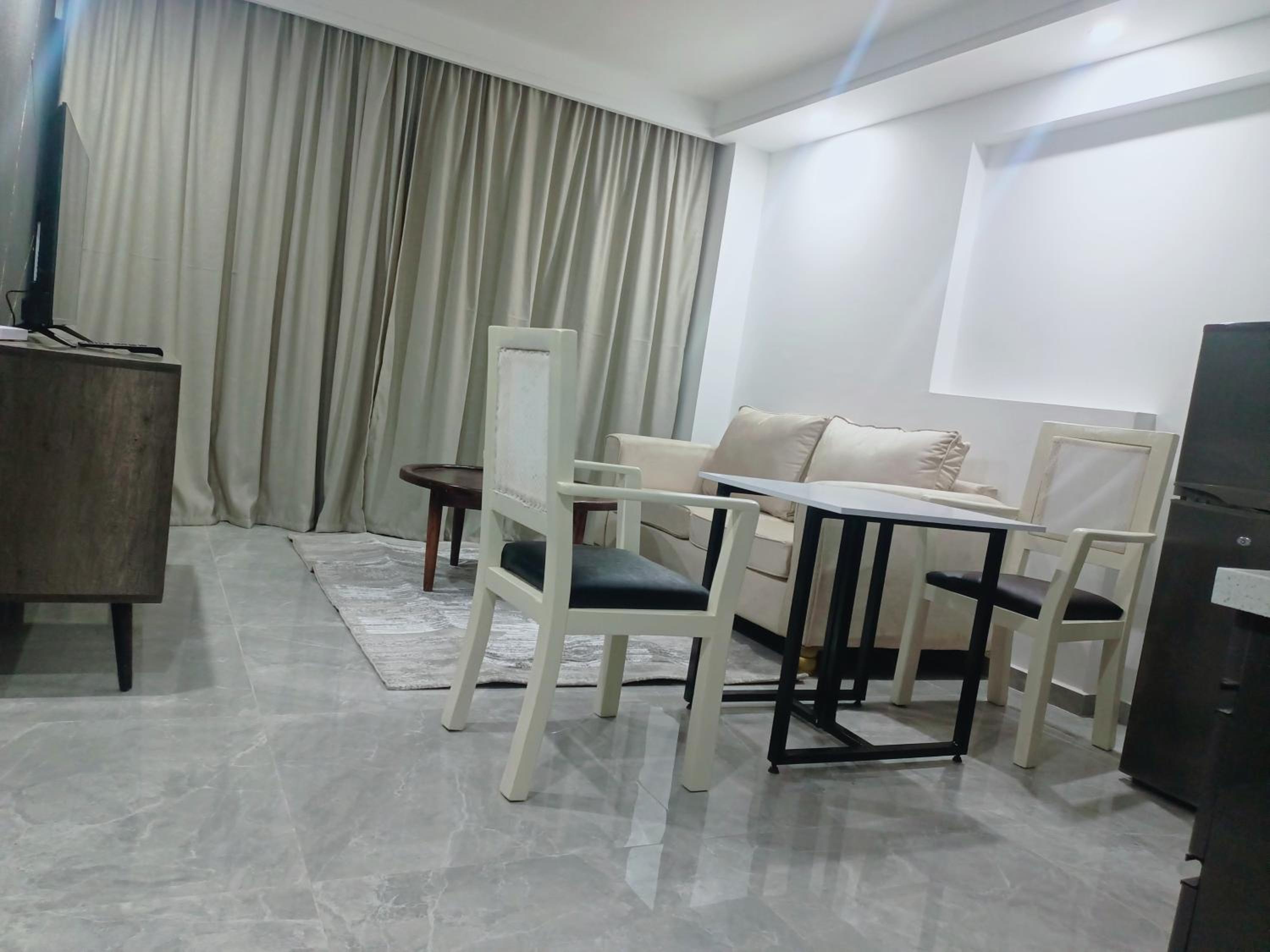 Cosy one bed near valley arcade Kilimani, Lavington
