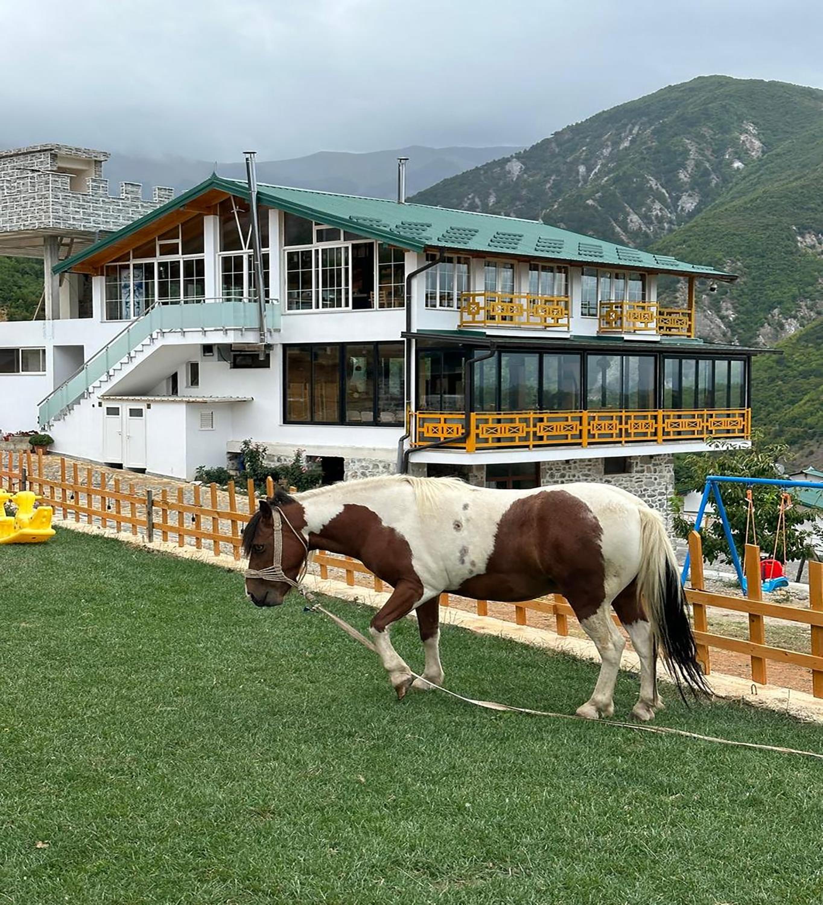 Kurora e Gjelber Resort