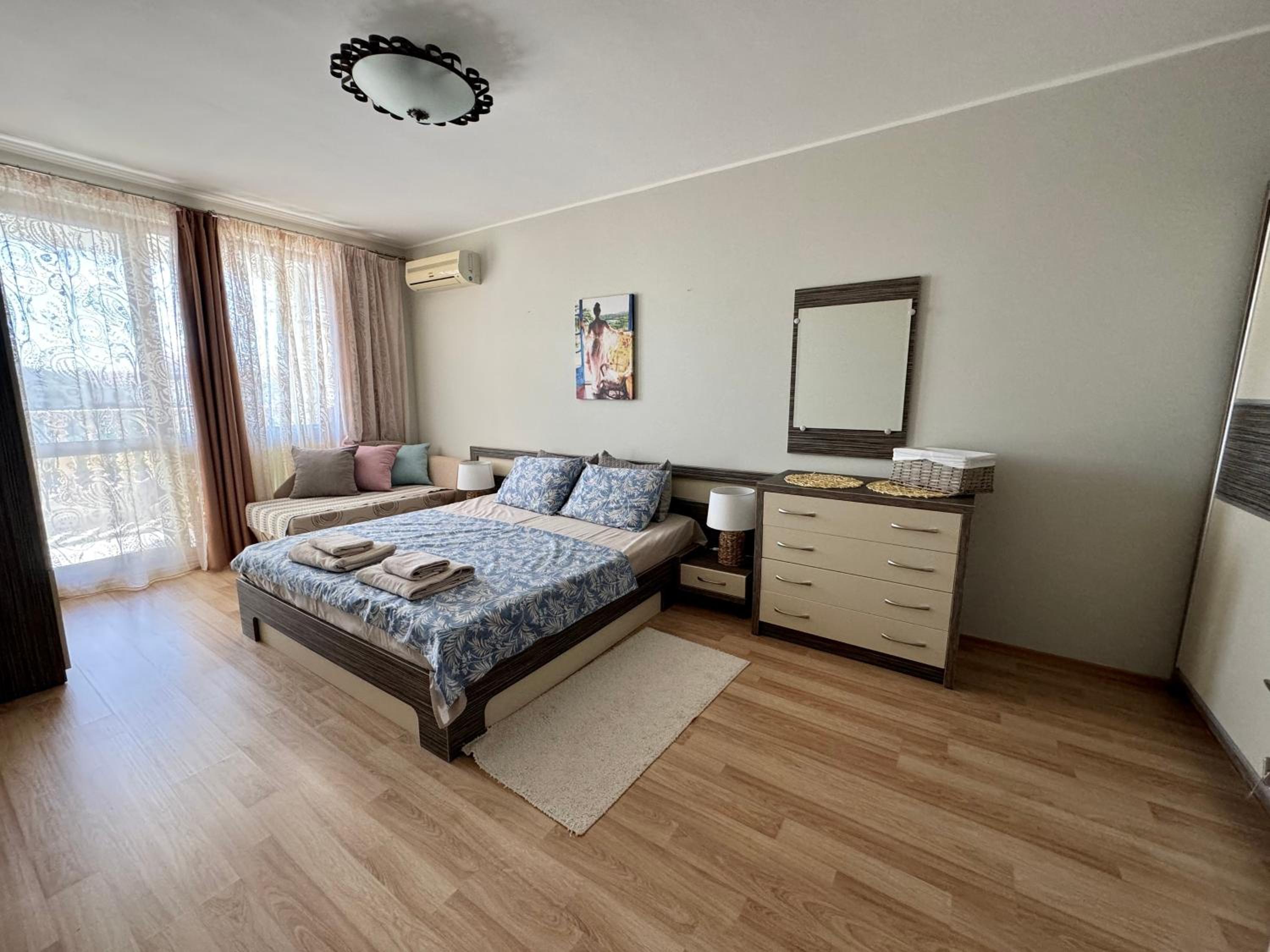 Nancy Sea View Apartment