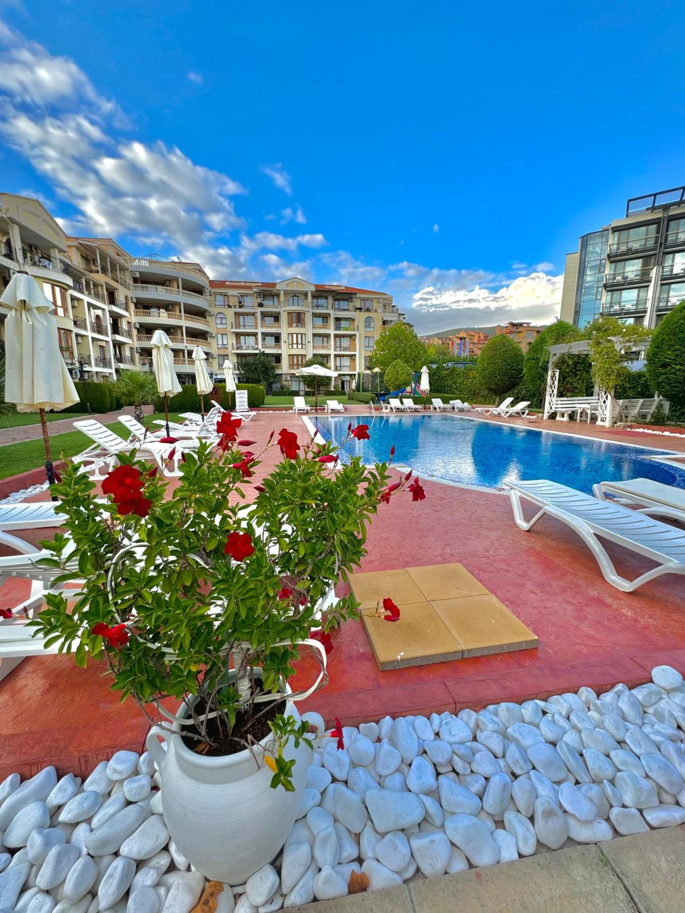 Nancy Sea View Apartment