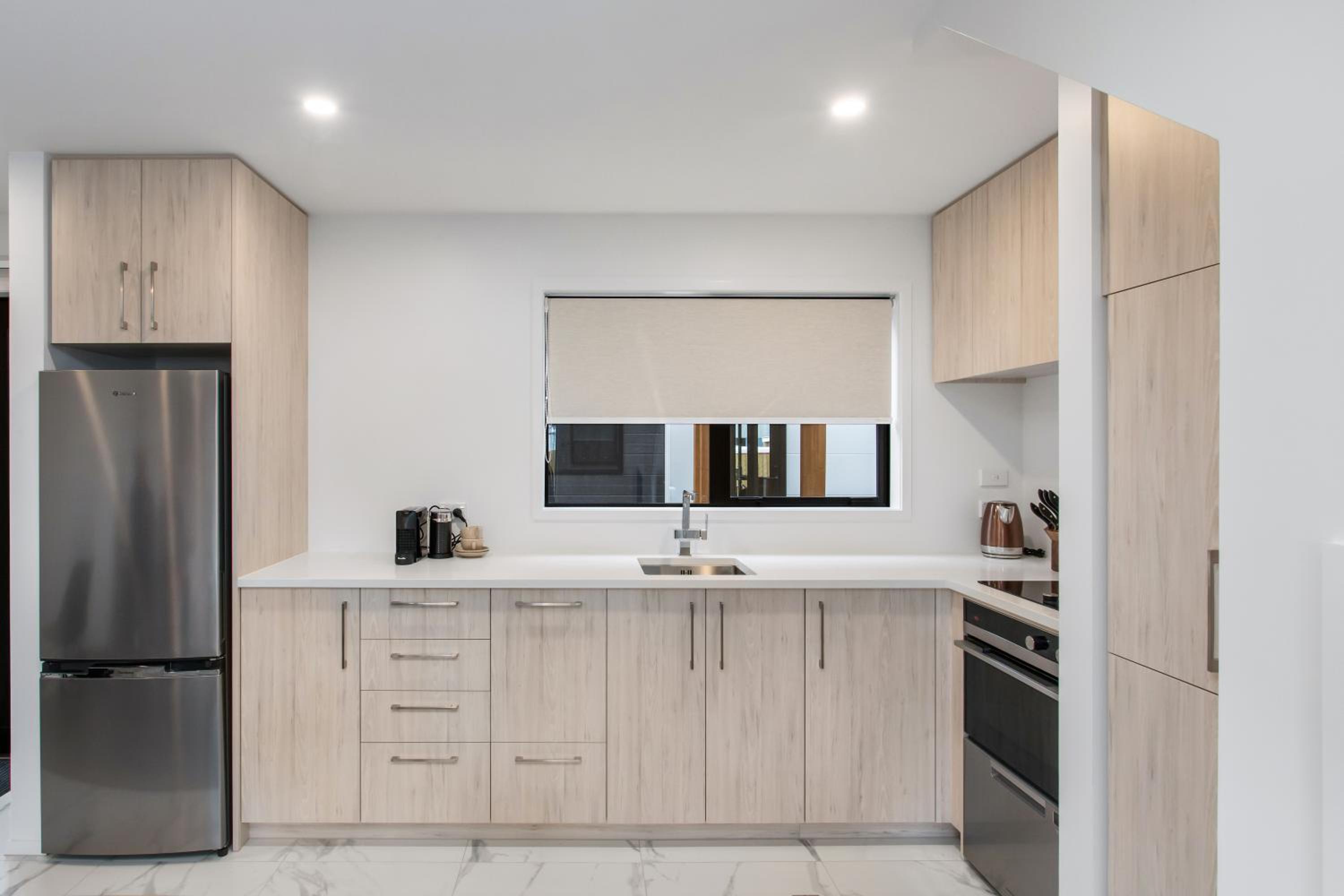 Prime Location Cosy Warm Free Off Street Park