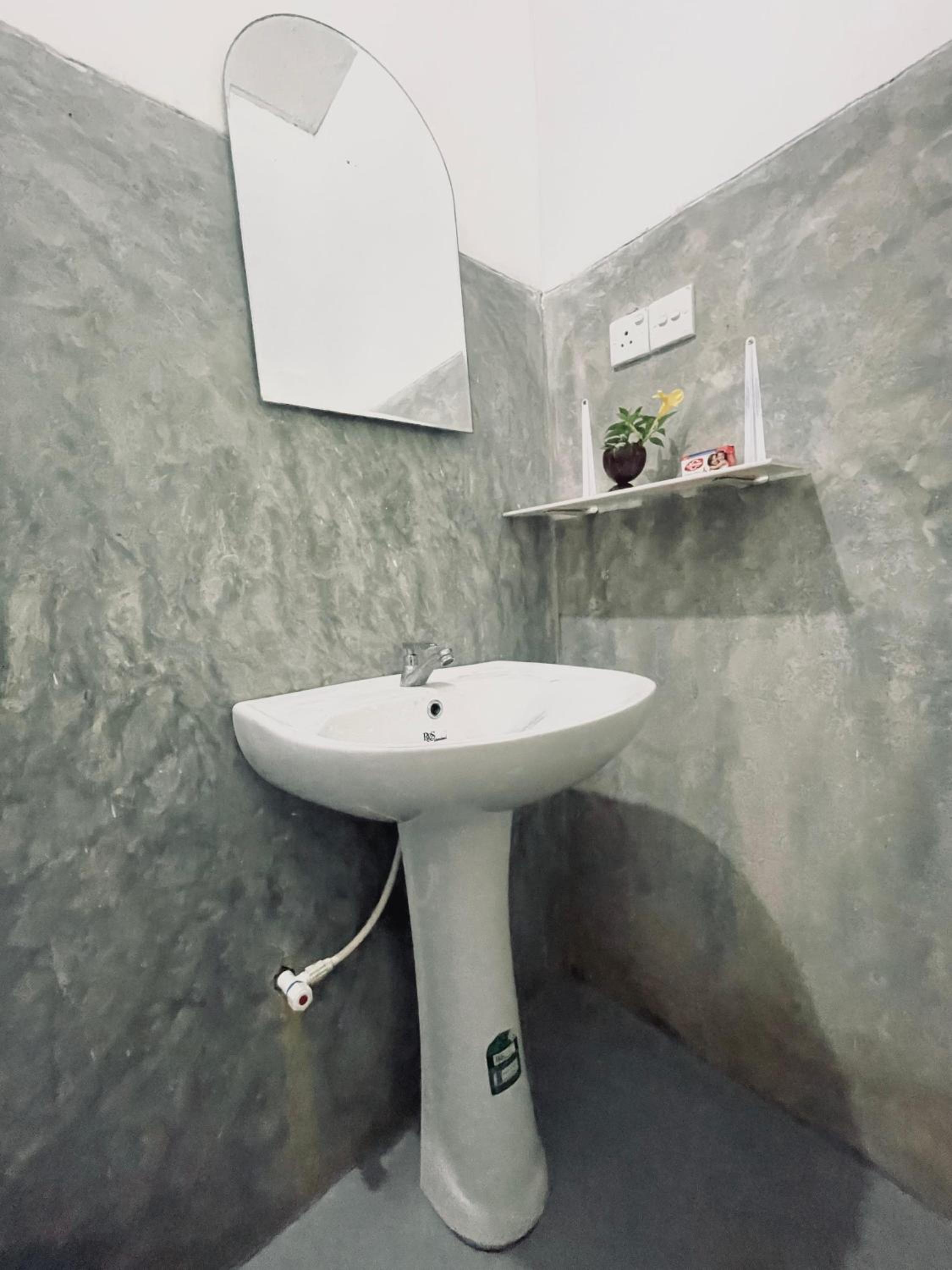 Photo 37