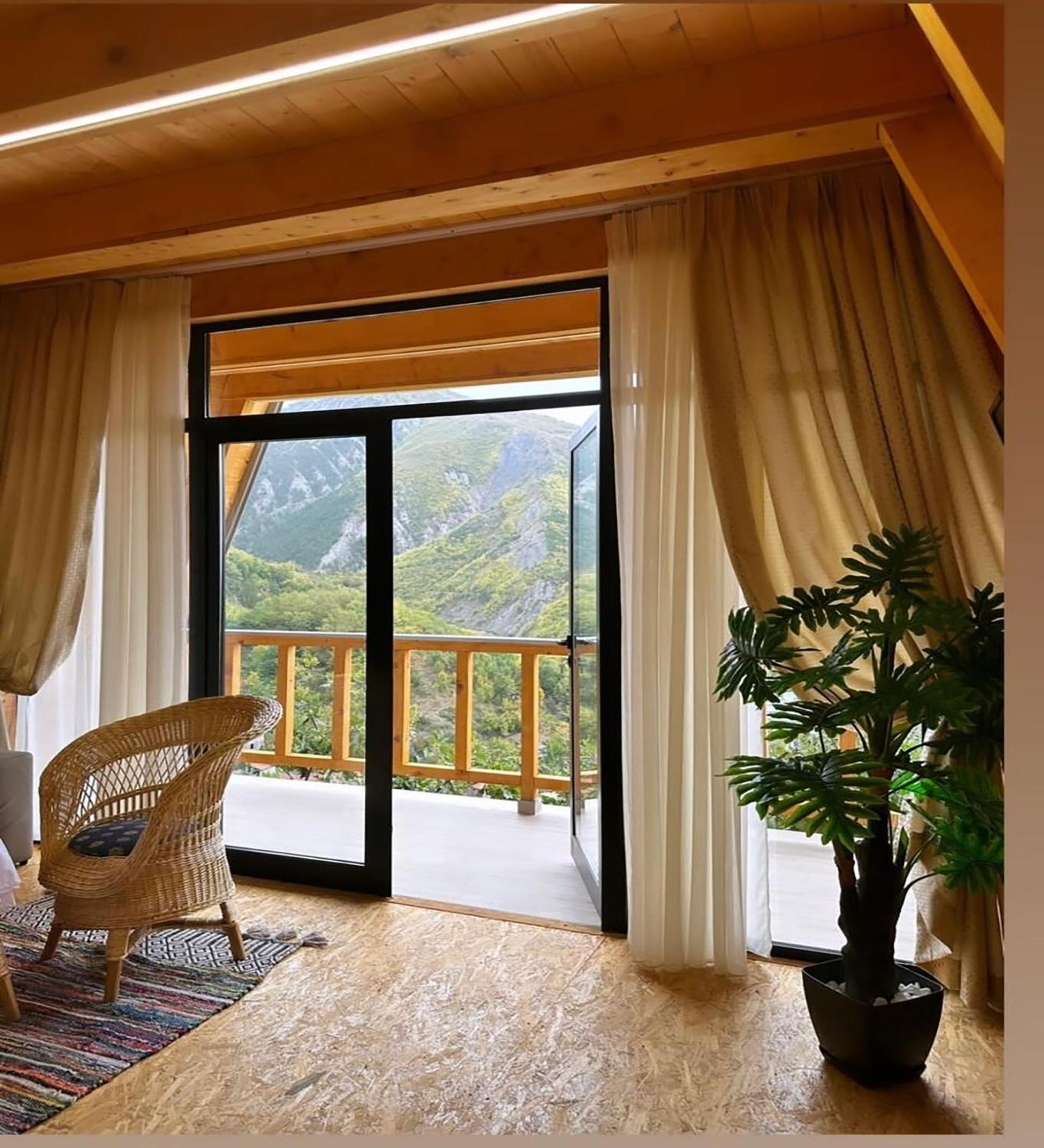 Kurora e Gjelber Resort