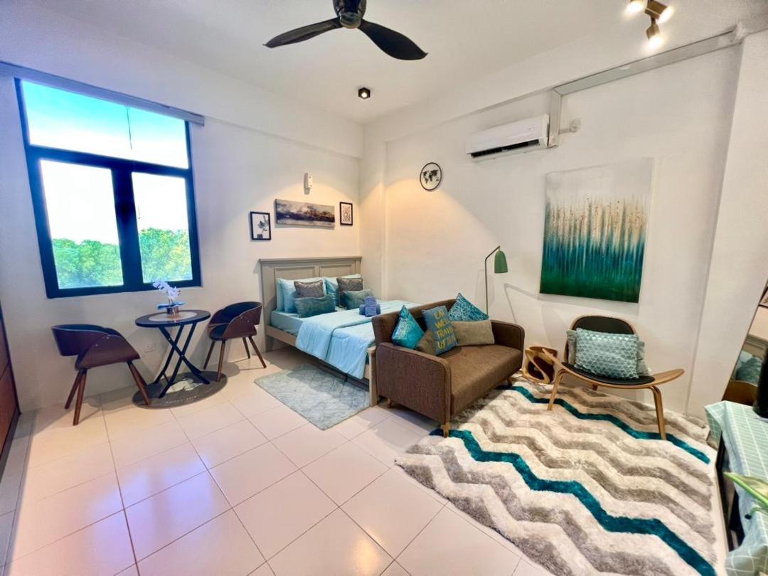 Homie STUDIO - 1 room with kitchen, dining table, sofa, TV with pool and free wifii 500 meter dari Hospital Sultanah Bahiyah Alor Setar Kedah photo 8