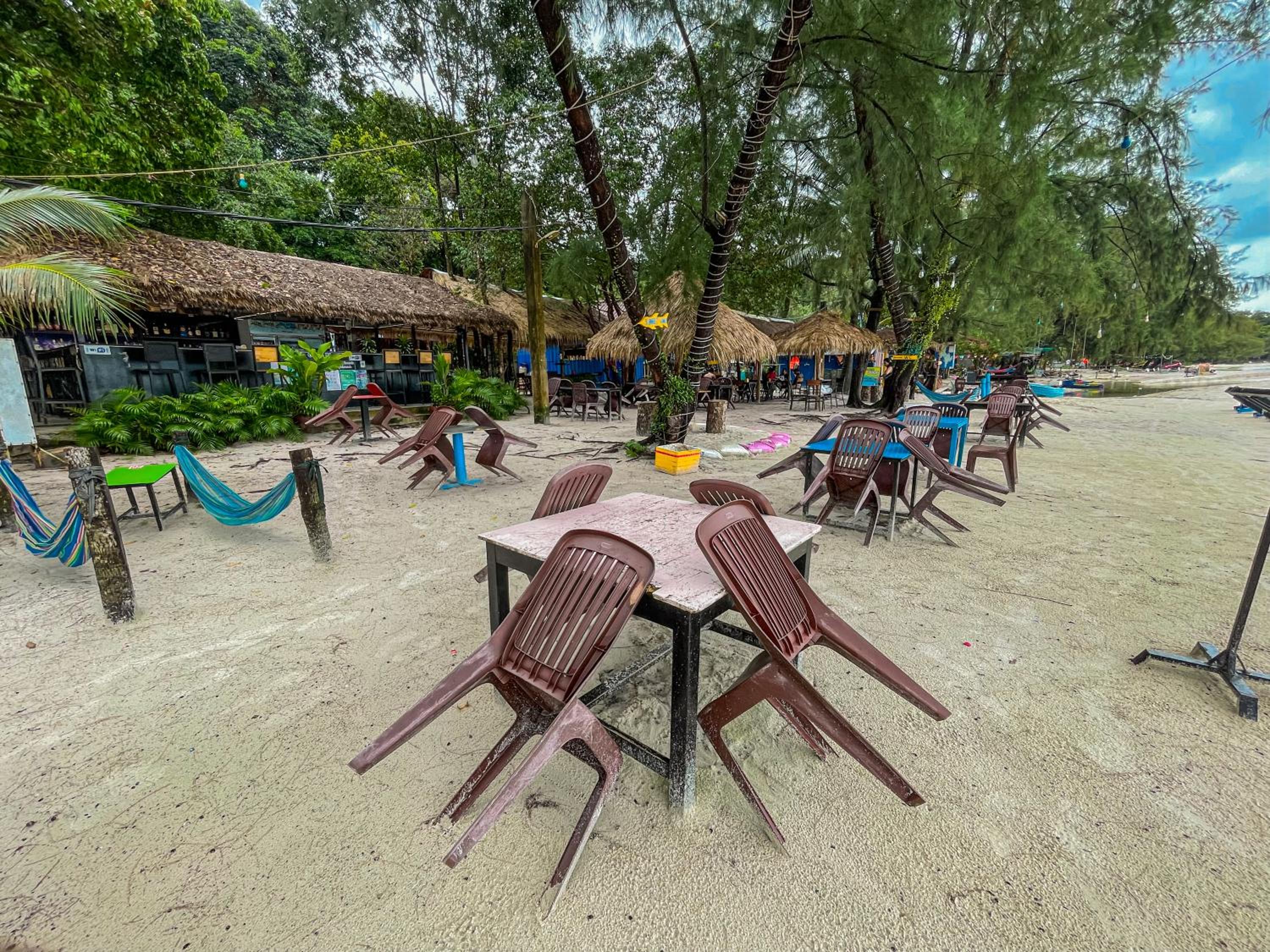 Ocean Lounge Bungalow