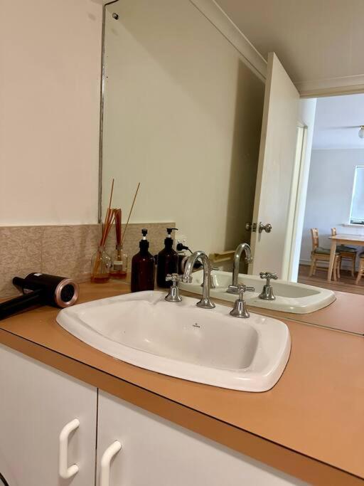 Relaxing park view 2 bedrooms apartment Free Wi-Fi