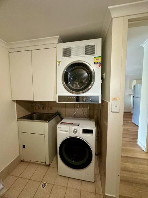 Relaxing park view 2 bedrooms apartment Free Wi-Fi