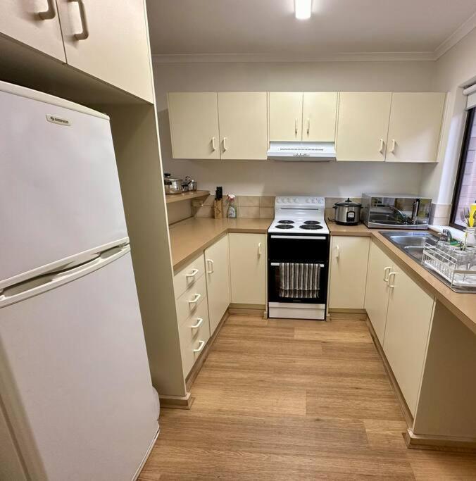 Relaxing park view 2 bedrooms apartment Free Wi-Fi