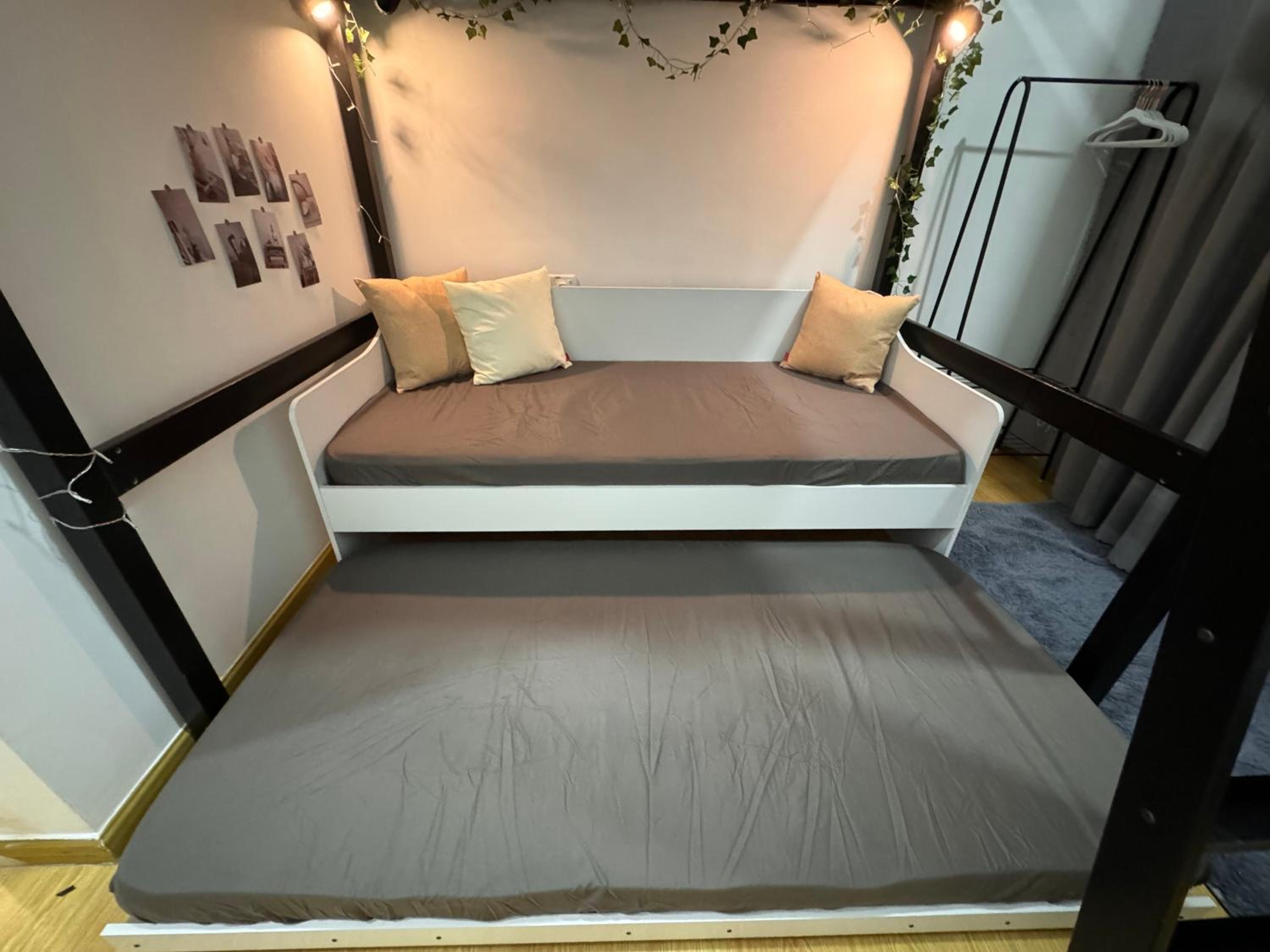 Wind Serenity at Country Garden Danga Bay with 2CarParks FOC Netflix Access and YouTube Premium 3Beds3Bath for 6-13pax by Minshuku