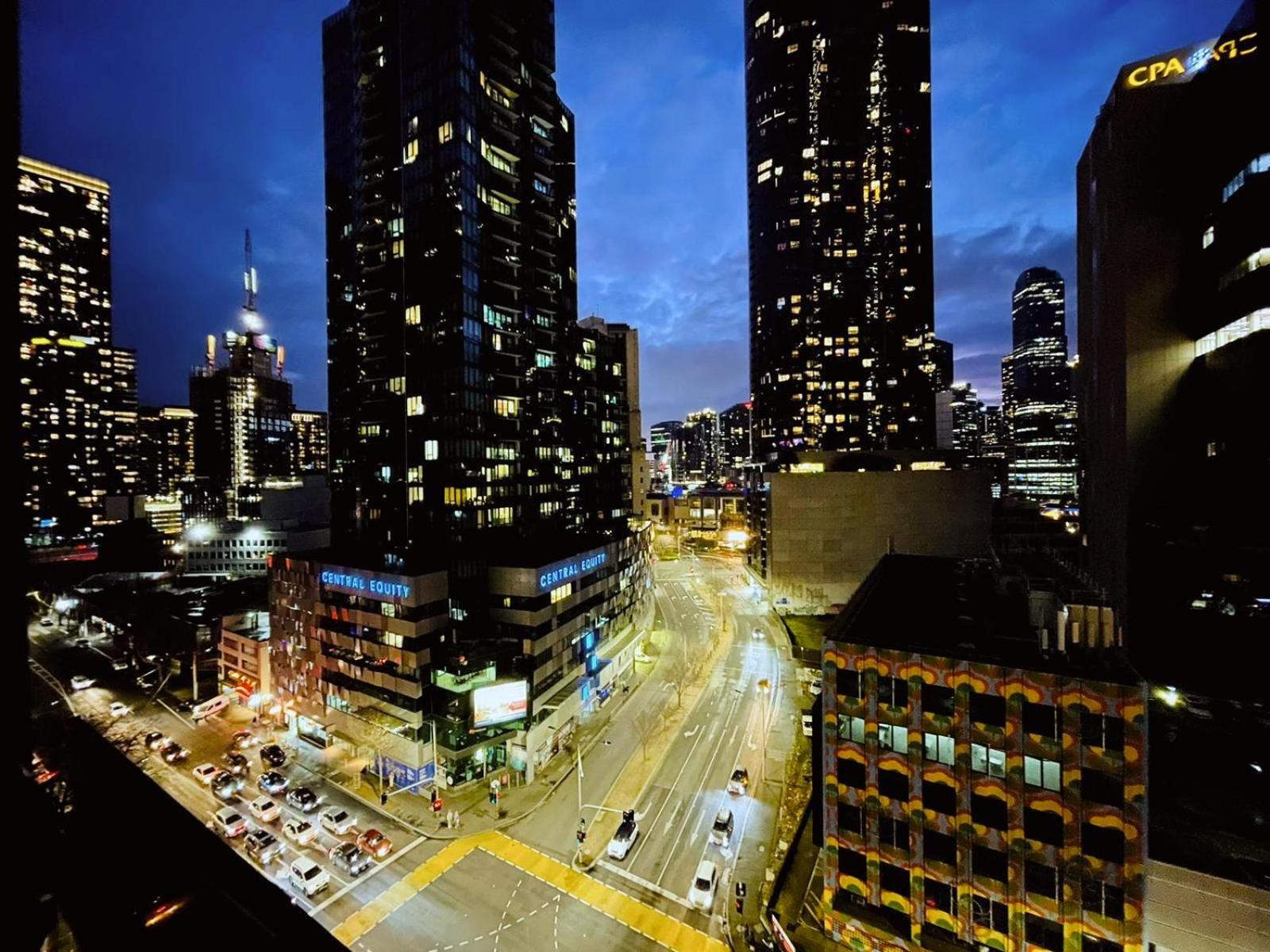 Mega Style Apartments Southbank Grand