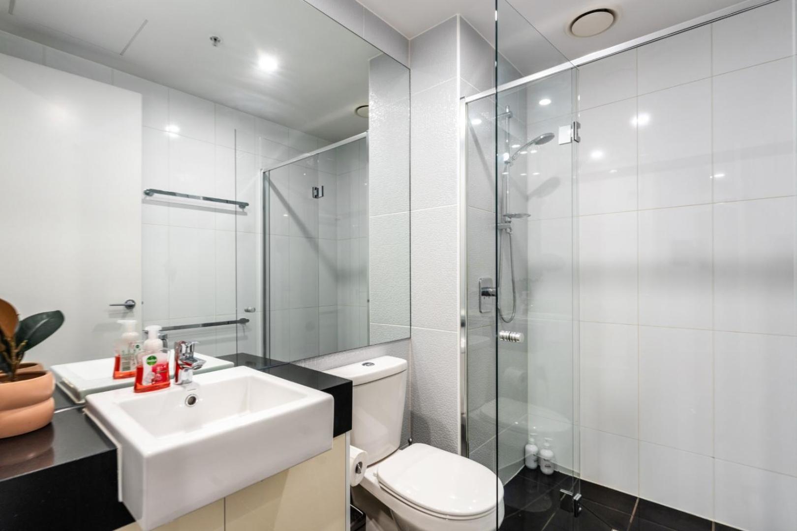 Mega Style Apartments Southbank Grand