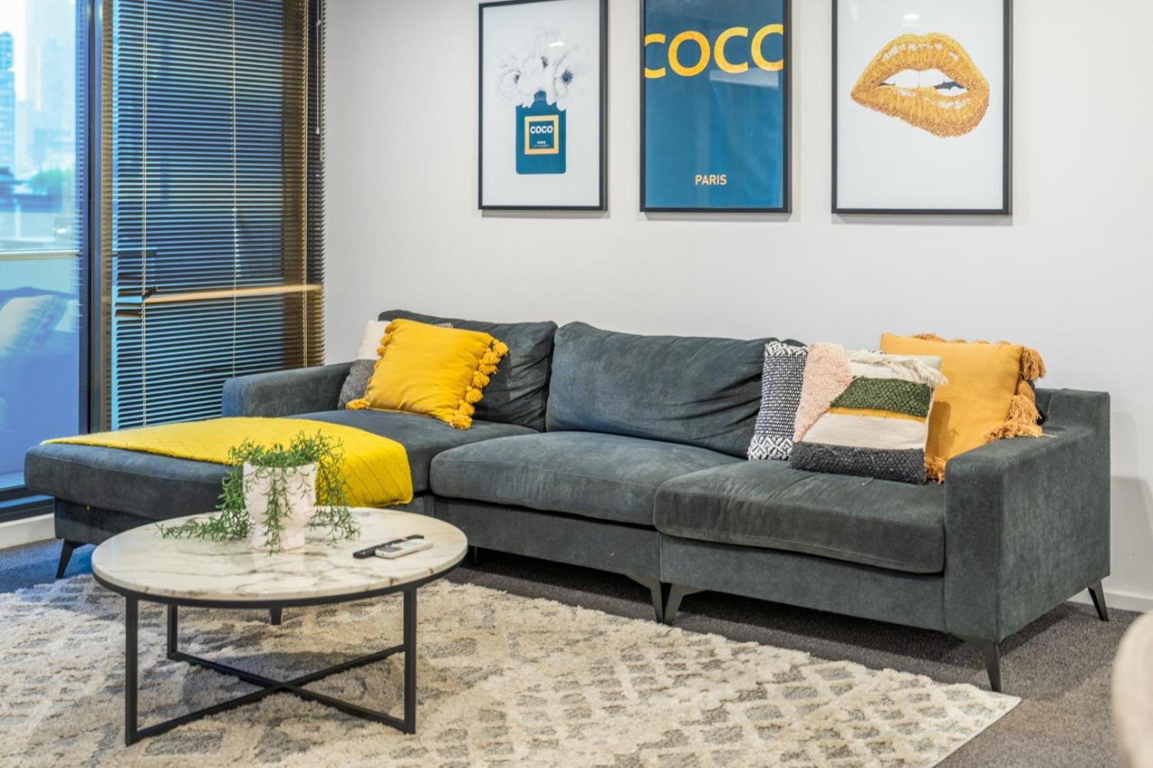 Mega Style Apartments Southbank Grand