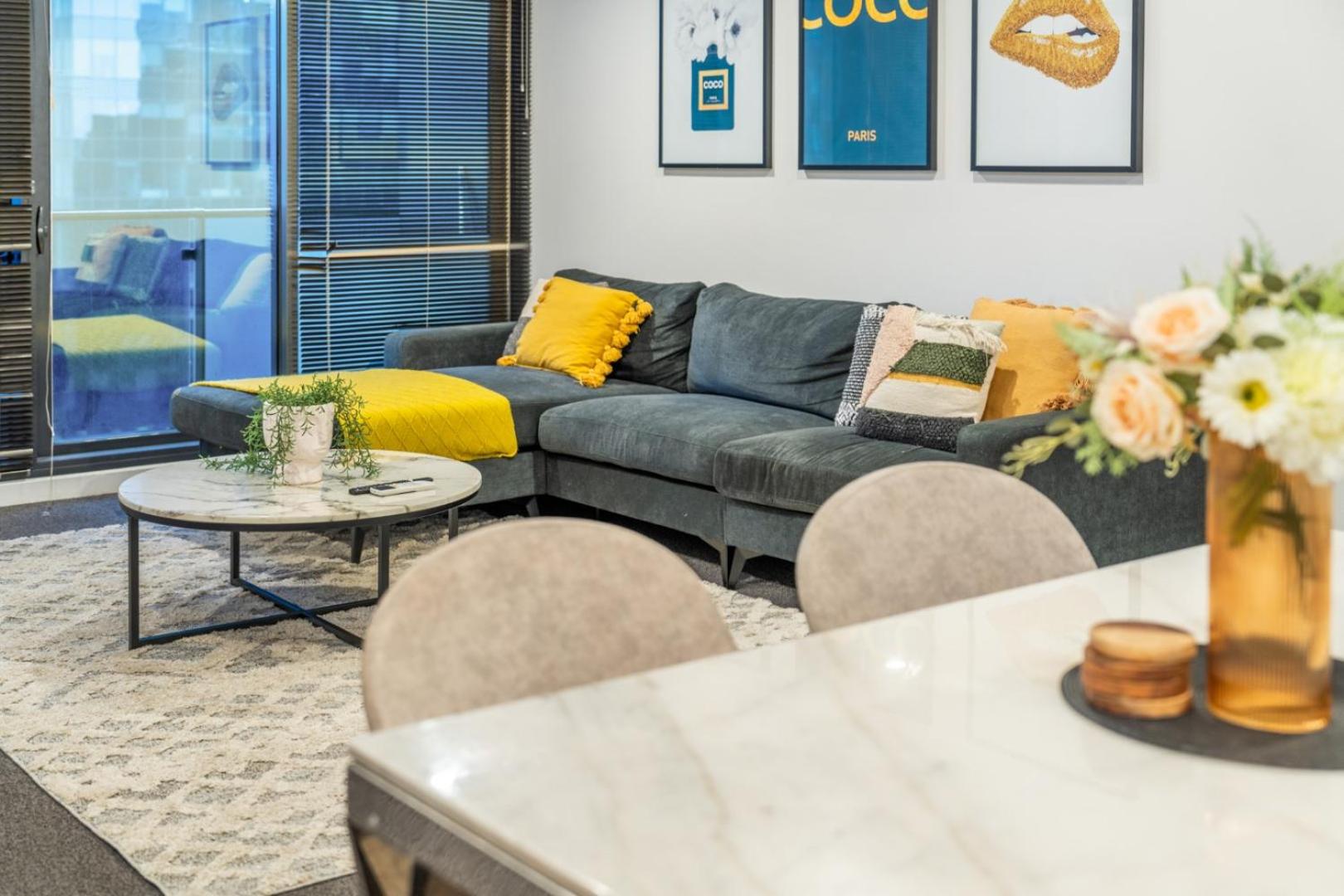 Mega Style Apartments Southbank Grand
