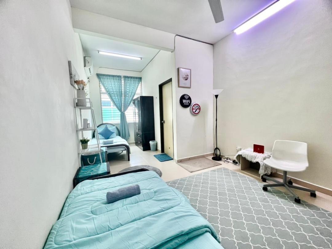 Comel House Hadapan Hospital Sultanah Bahiyah Alor Setar- Teres 2 Tingkat Vistana Indah Depan HSB 4 Bilik Airconds & Ruang tamu aircond dan free wifi photo 2