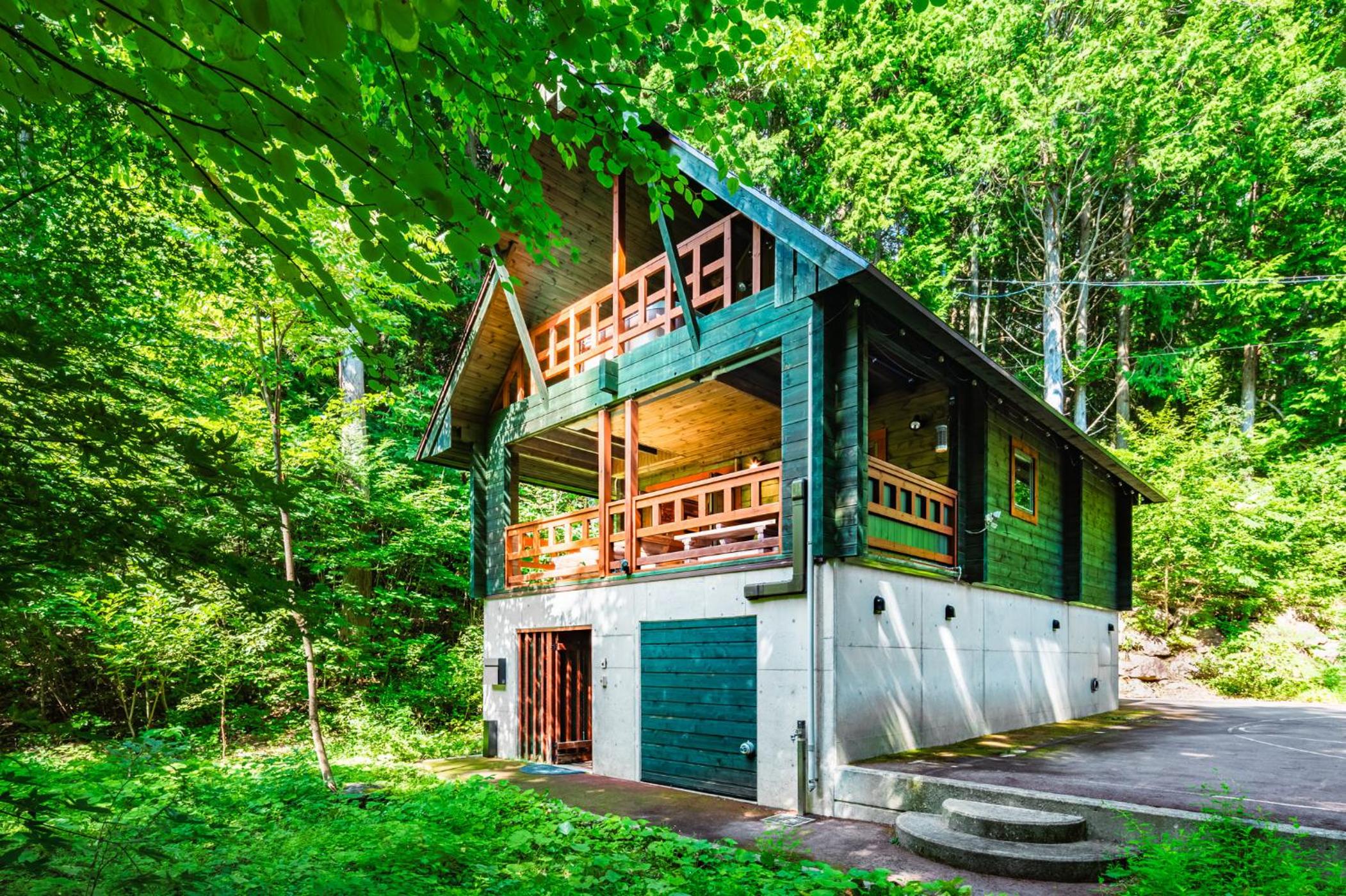 Phoenix Chalets by HHG