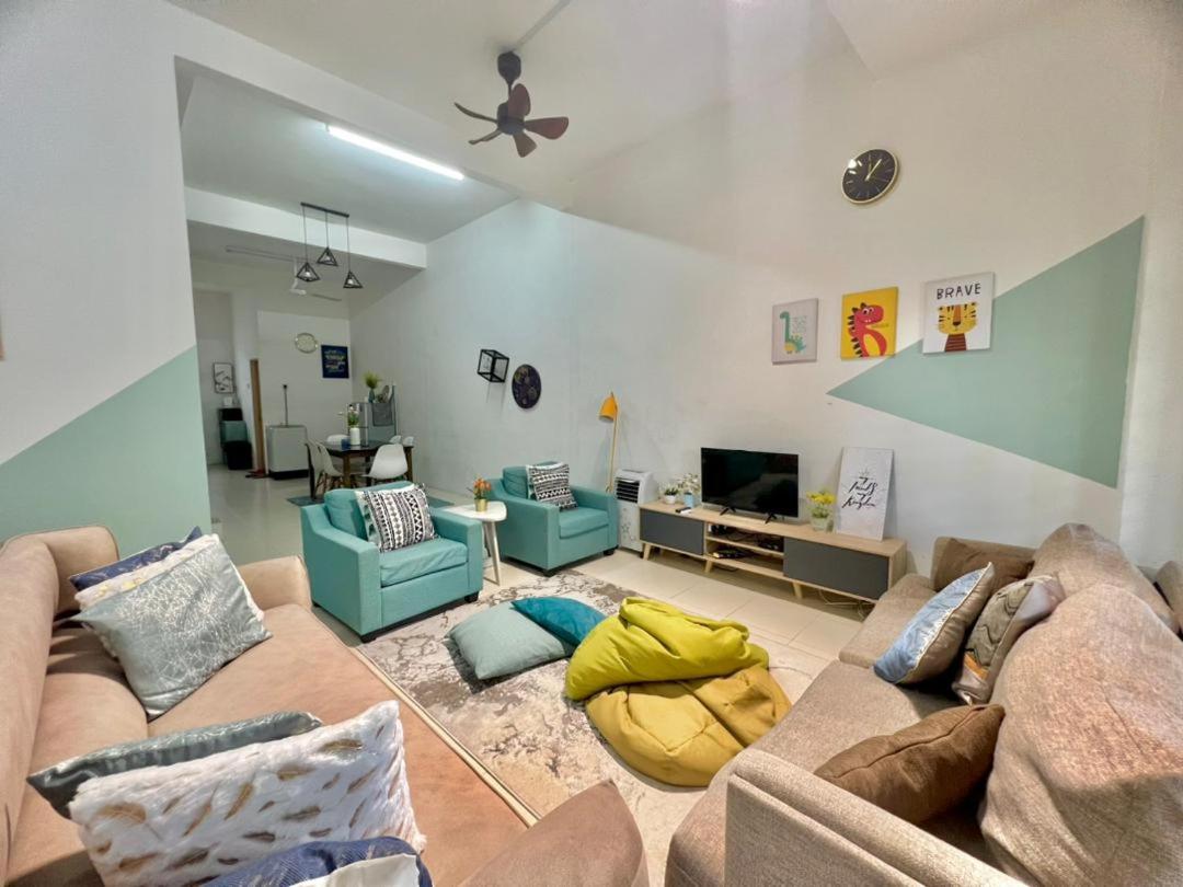 Amira Dihatiku Rumah teres 500 meter dari Hospital Sultanah Bahiyah Alor Setar Kedah, 4 bilik aircond dan free wifi photo 3