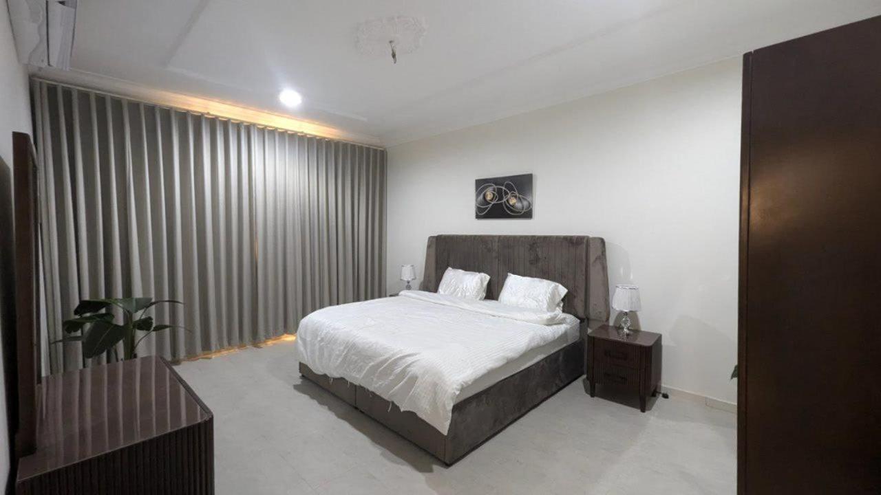 Lulu Luxury Apartments view 2