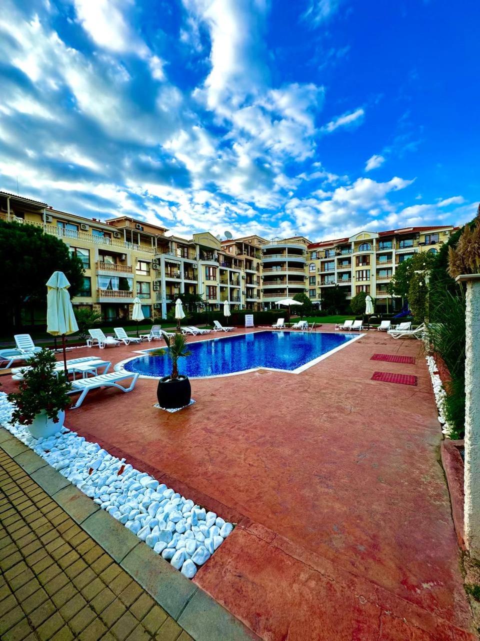 Nancy Sea View Apartment